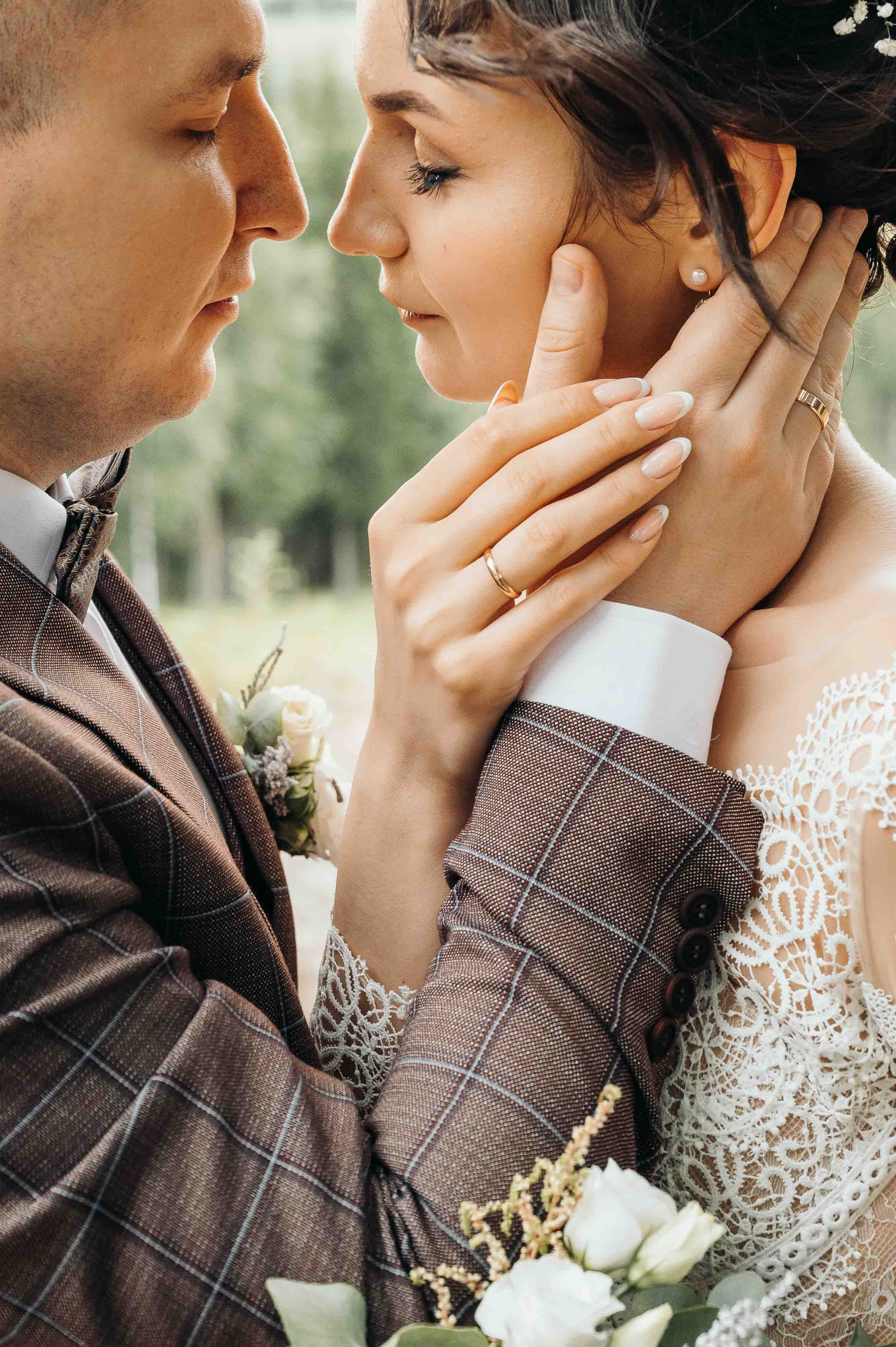 Свадебная фотосессия и прогулка на свежем воздухе. Свадебный и семейный фотограф в Котласе Никита Попов