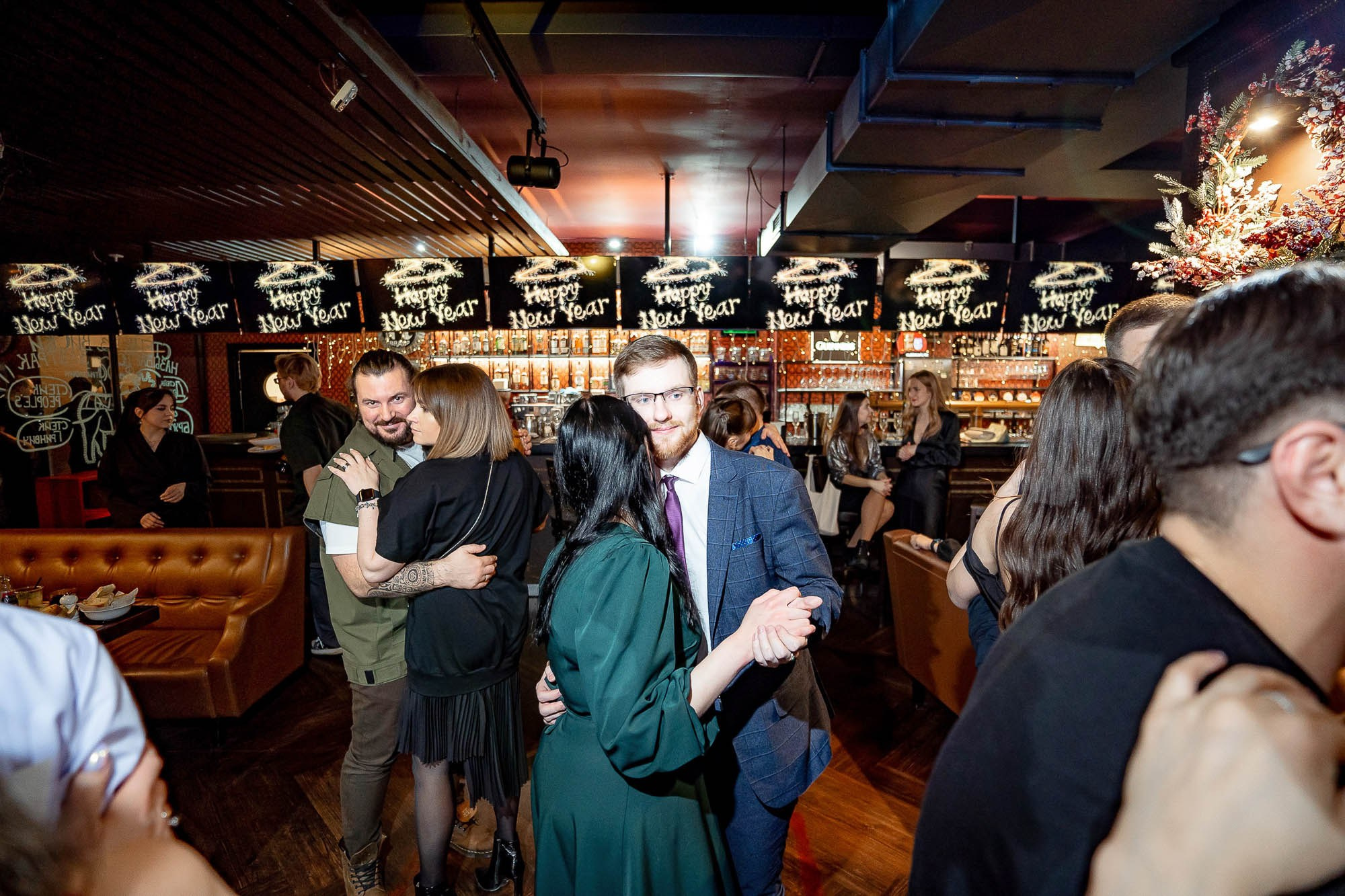 Новый год 2024 в Peoples. Сергей Кошкин. Репортажная и ивент-фотография в Сургуте