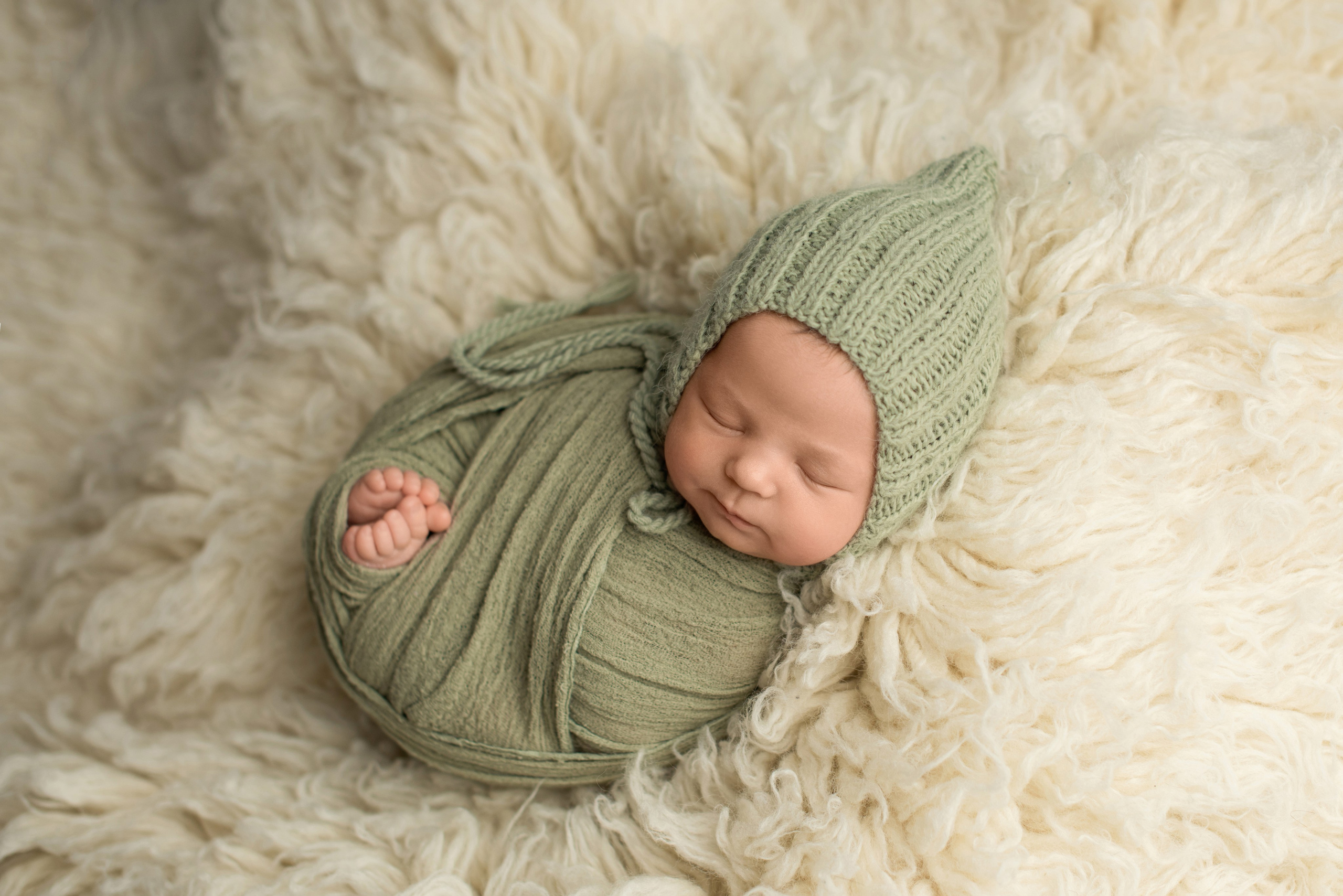 Новорождённые. Фотограф новорожденных и малышей в Тюмени Ирина Ляховец