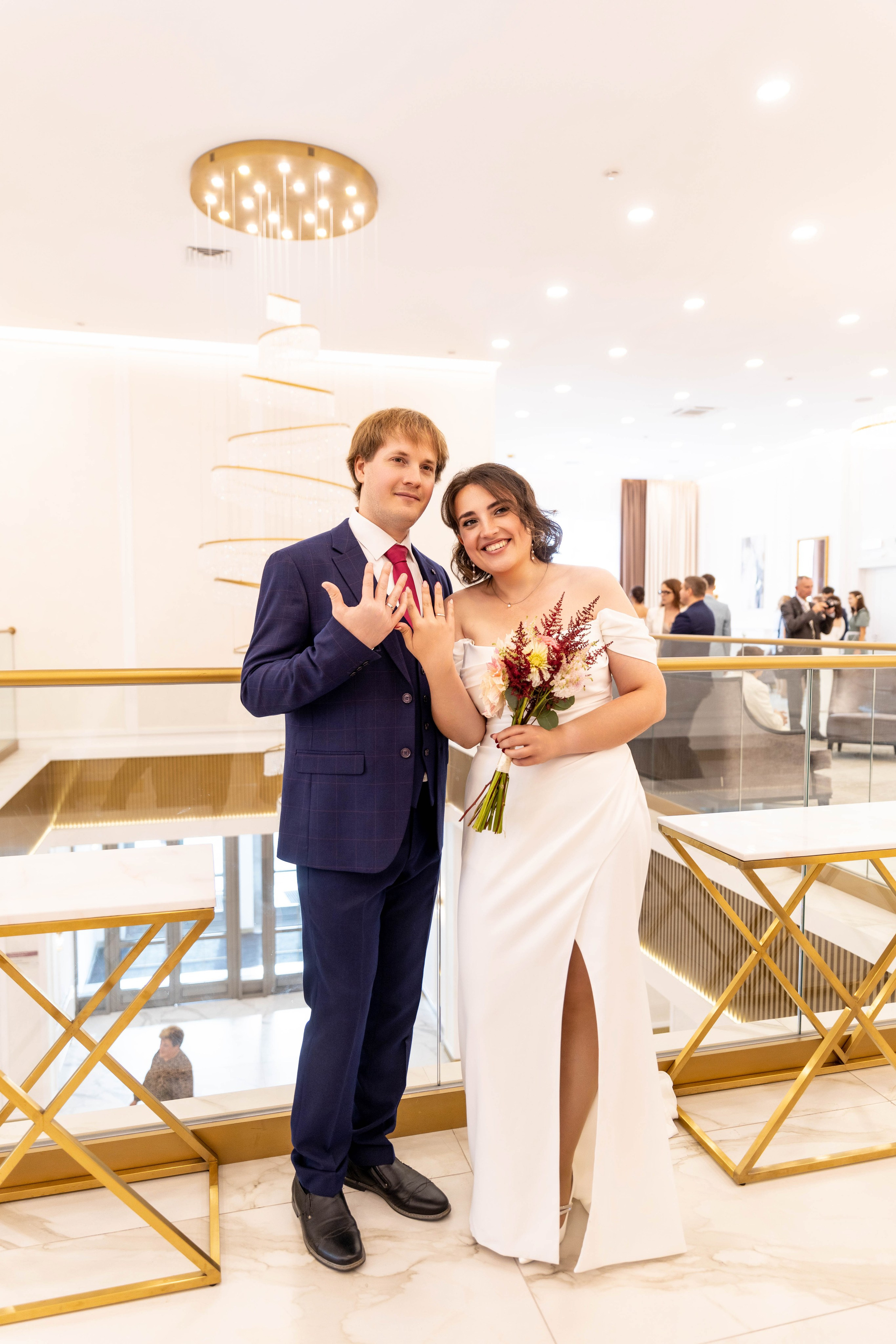 Свадебный день в Москве. Свадебный фотограф Александра Мяскова