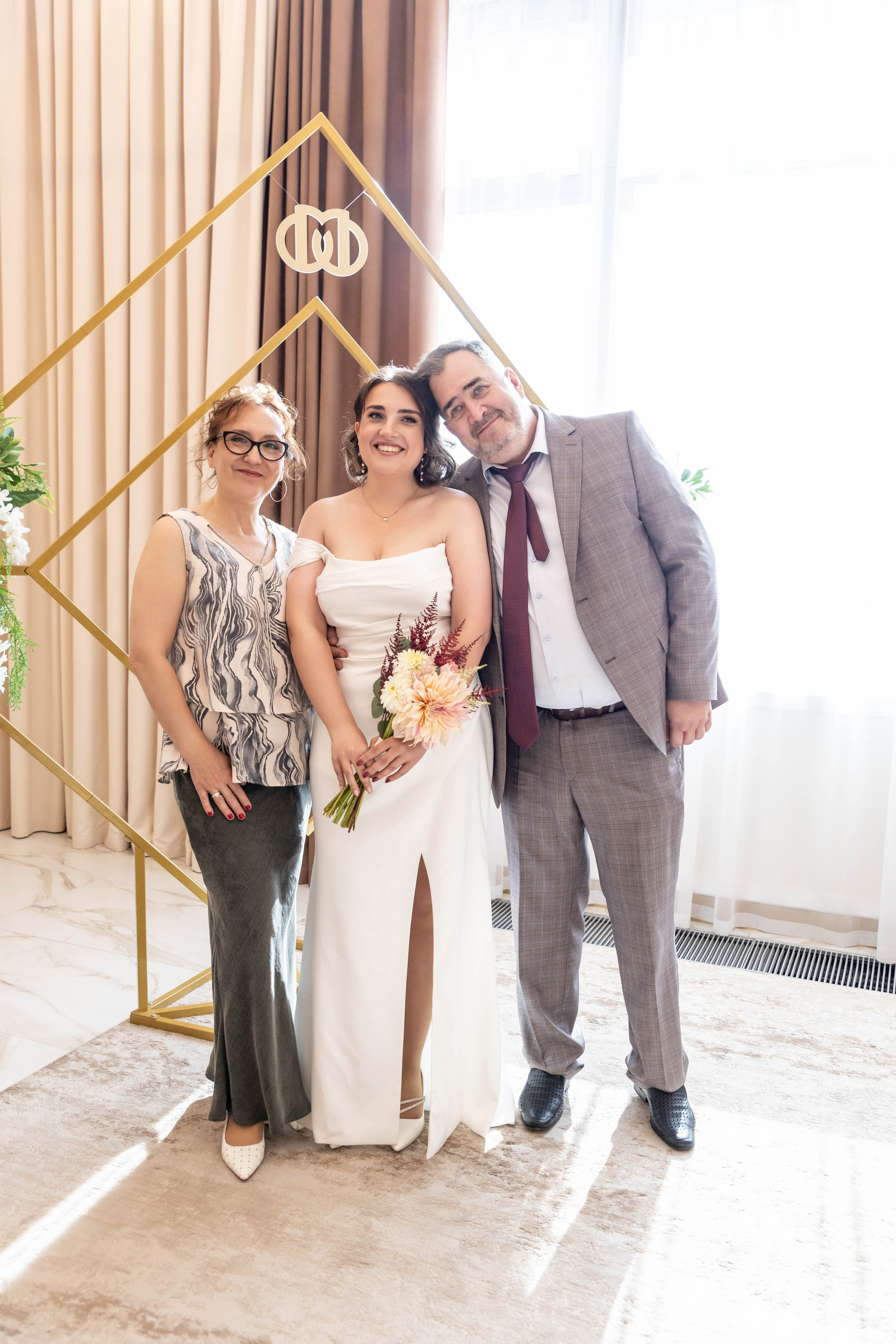 Свадебный день в Москве. Свадебный фотограф Александра Мяскова