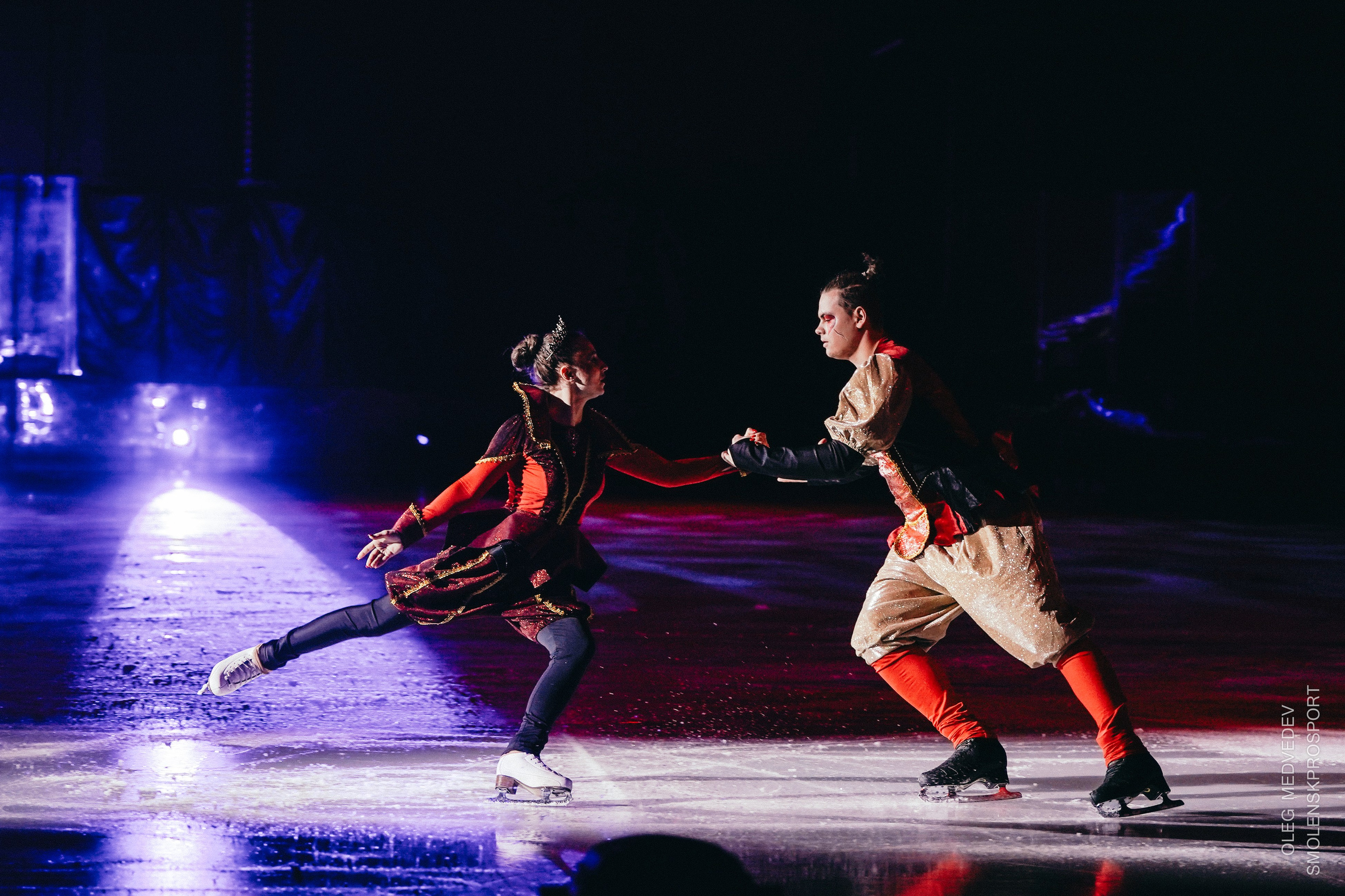Алиса в стране чудес шоу на льду. Спортивный фотограф Олег Медведев | prosport67 | Смоленск
