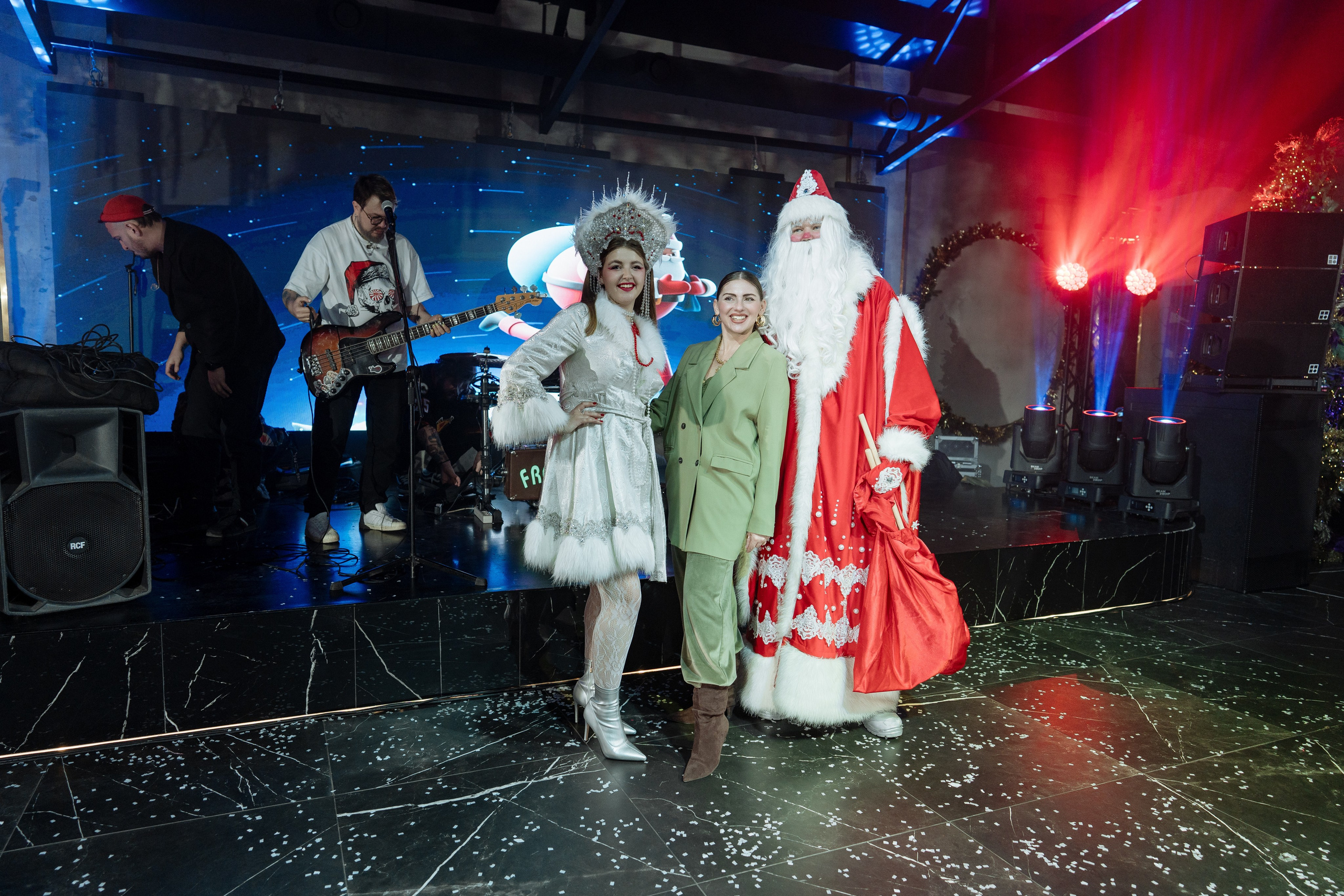 Альбион Тур