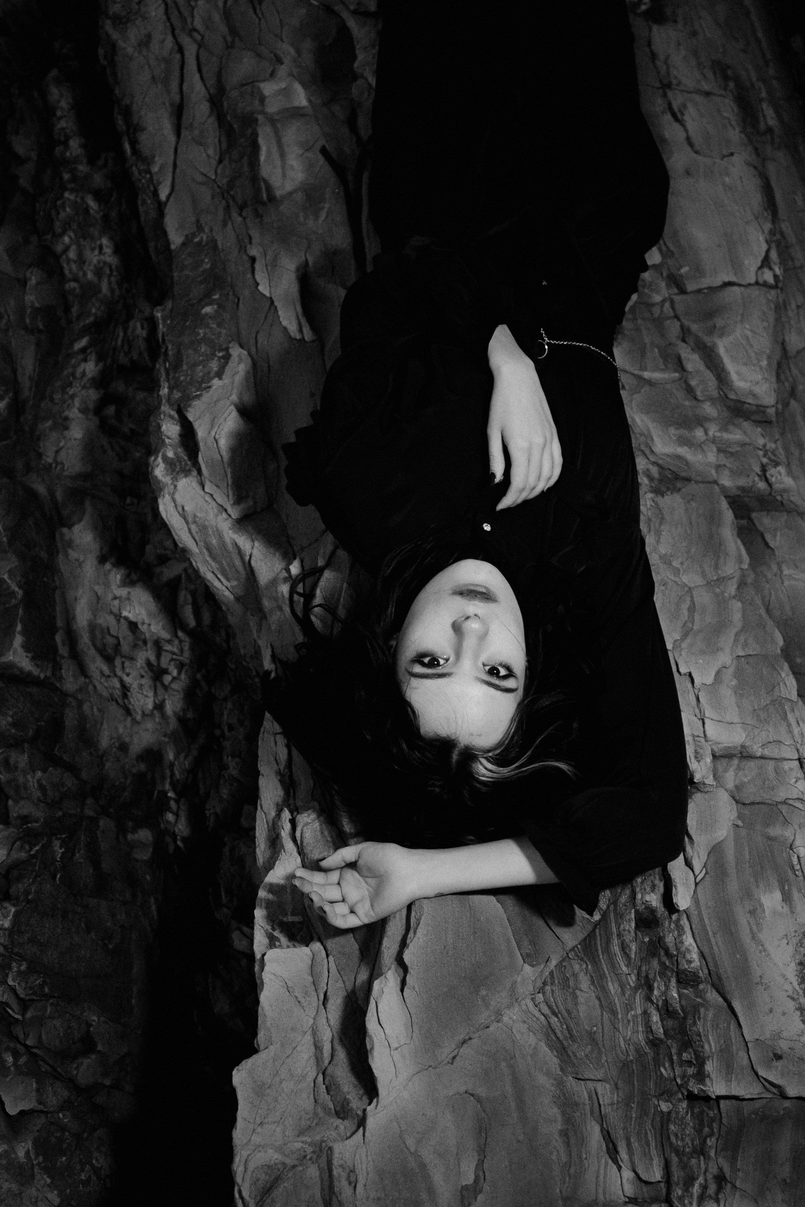 Съёмка у моря с оленьими рогами