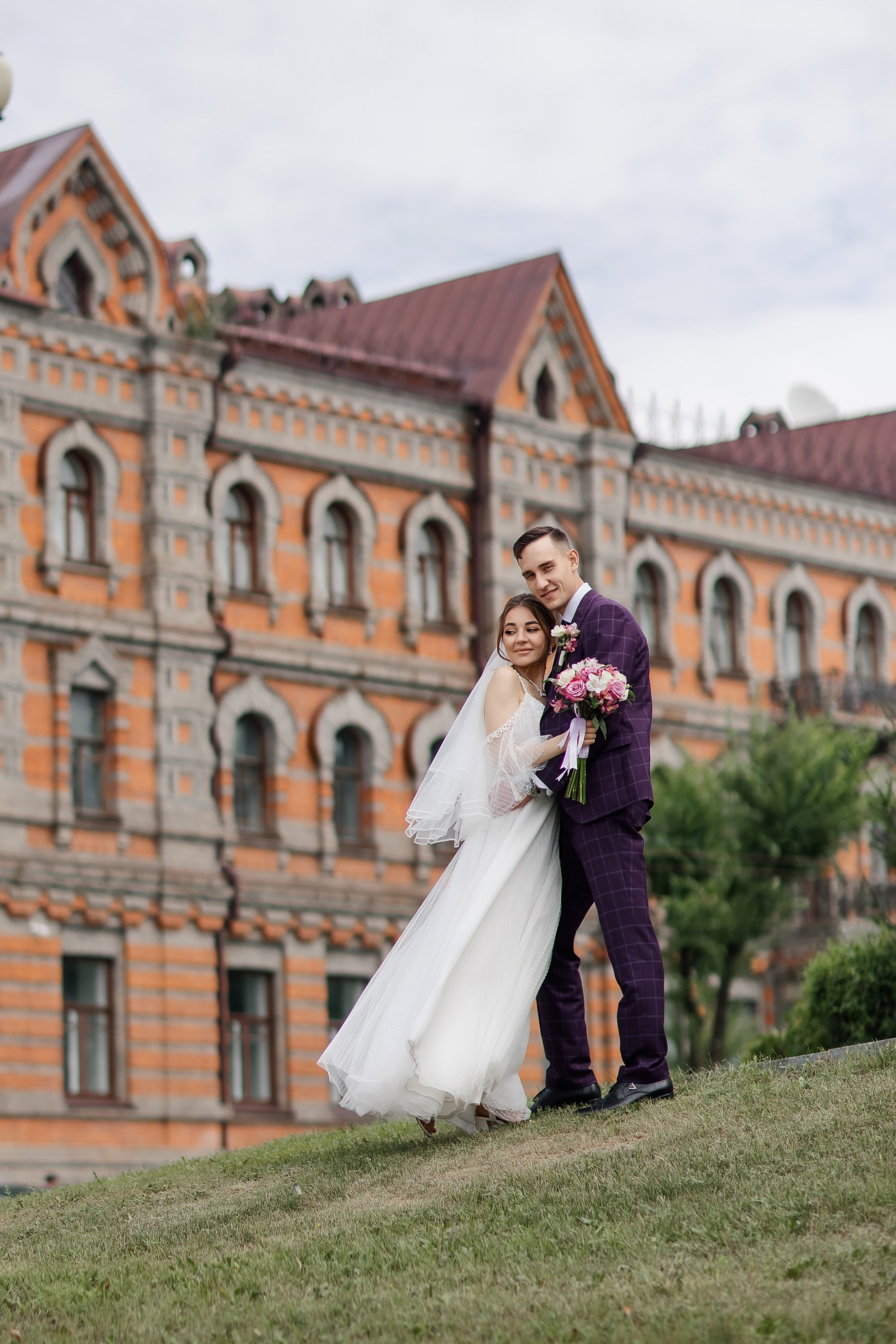 Ксения и Максим. Сборы Sopka. Прогулка по городу. Свадебный фотограф в Хабаровске