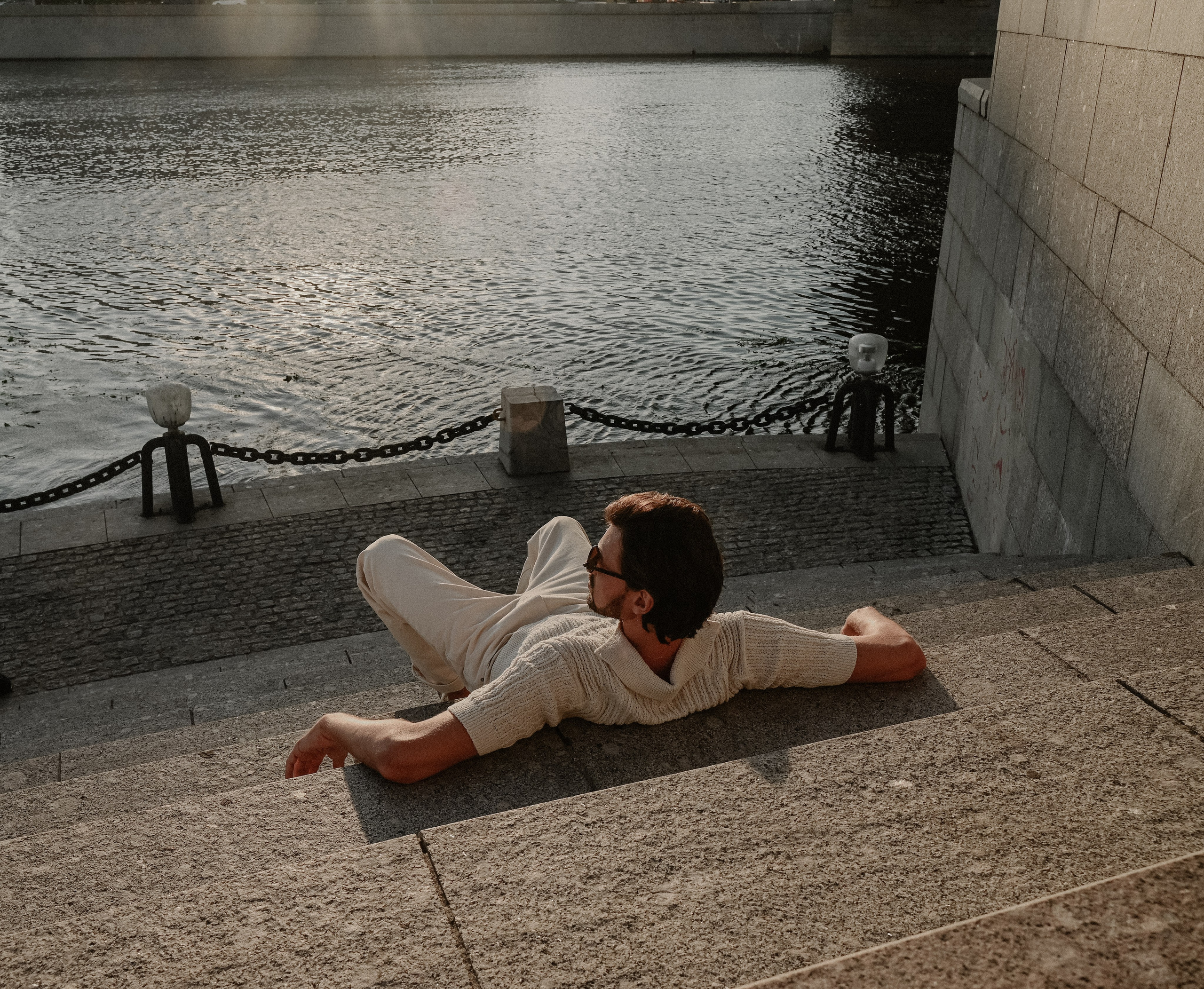 Прогулка у реки