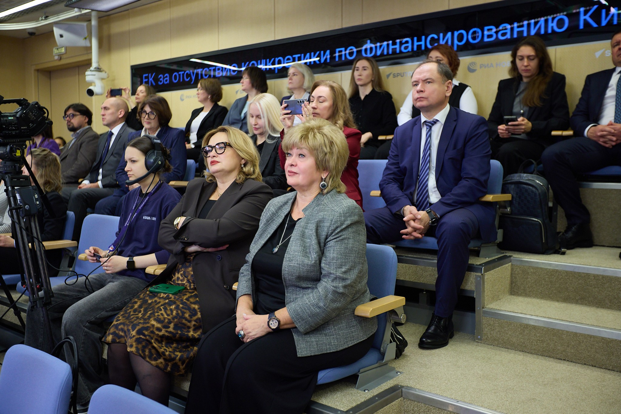 РИА Новости «Итоги отраслевого конкурса GXP-Профи 2025». Режиссёр, клипмейкер, фотограф — Андрей Охота