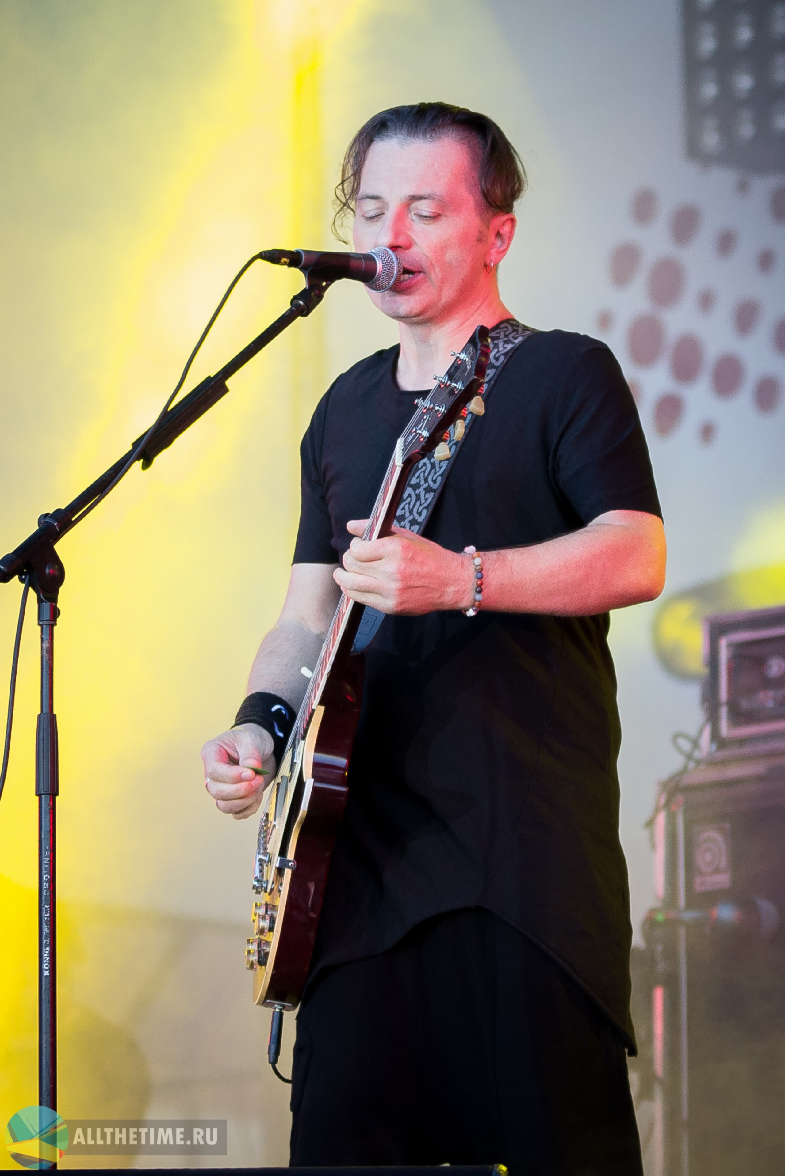 НАШИ В ГОРОДЕ. Магия музыки в кадре: Концертная Фотография