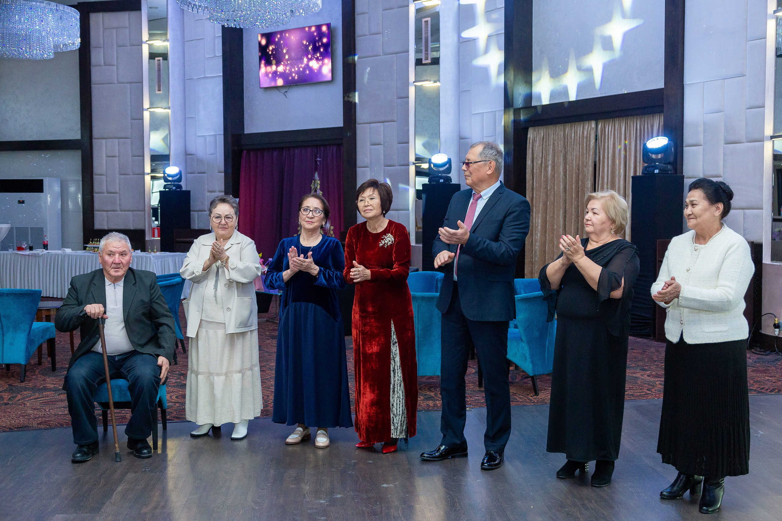 Айша Юбилей 80 лет. Свадебный фотограф в Алматы Айгерим Верба