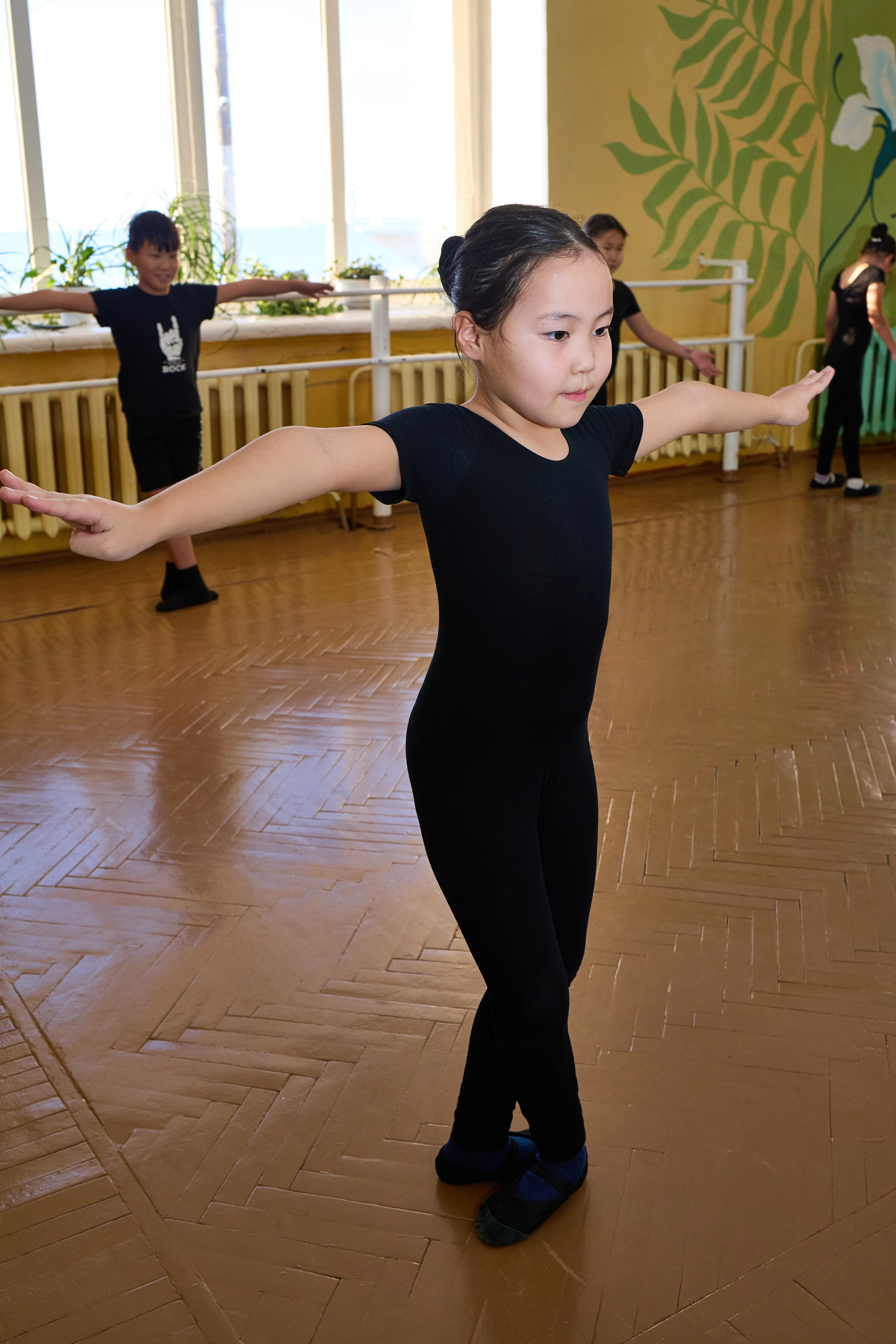 Танцы. Главная