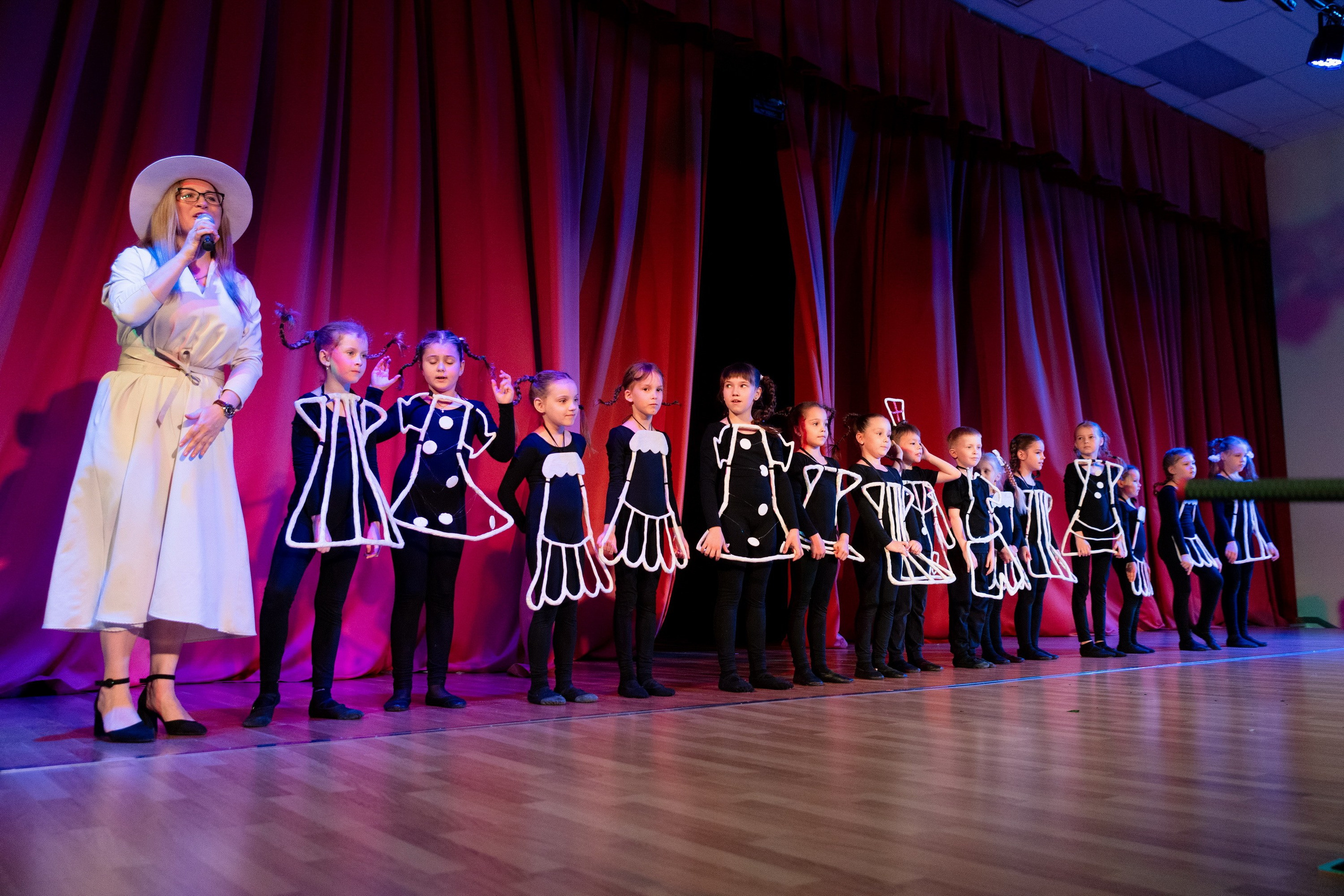 Репортажная фотосъёмка отчетного концерта. Семейный фотограф в Самаре Елена Ефимова