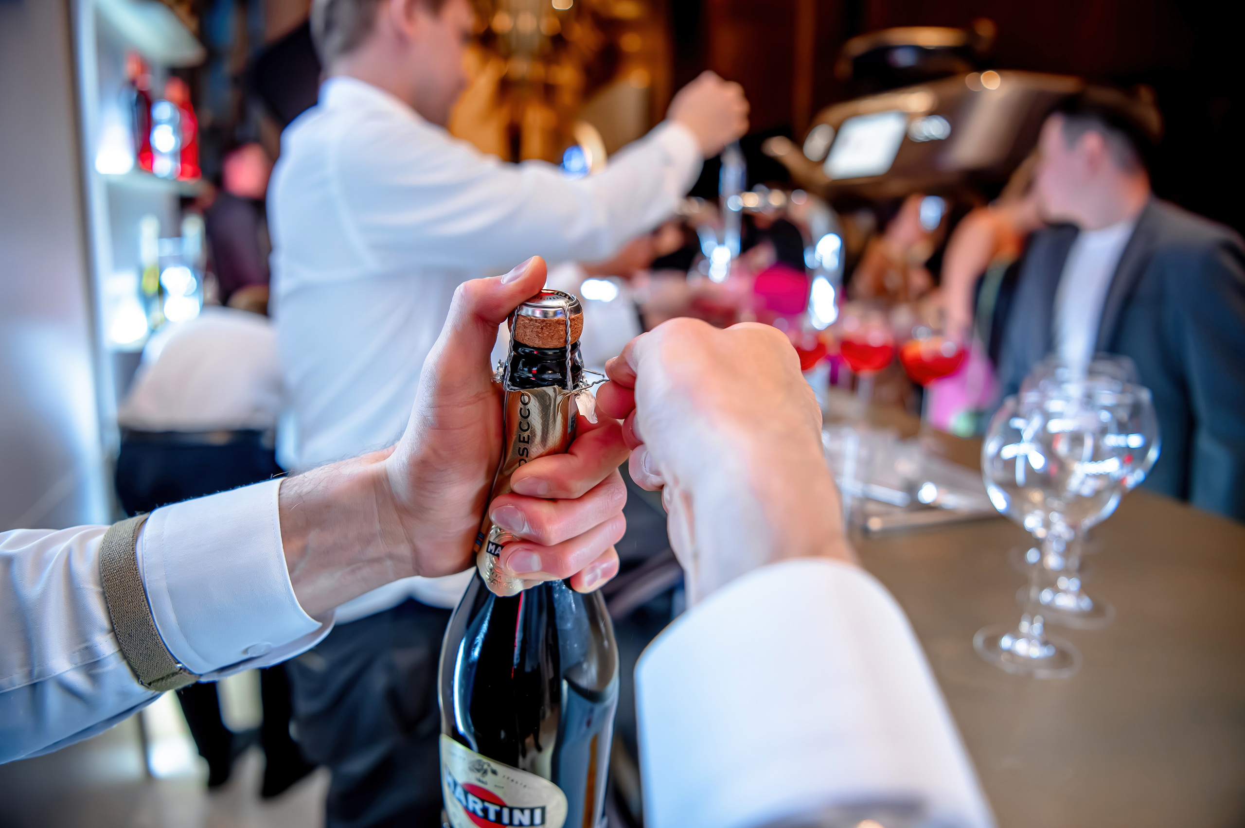 Brand Events. Елена Северина фотограф, Алматы: репортаж (спорт, концерты, конференции), предметная и фуд-съёмка, портреты, каталоги, фэшн, ретушь