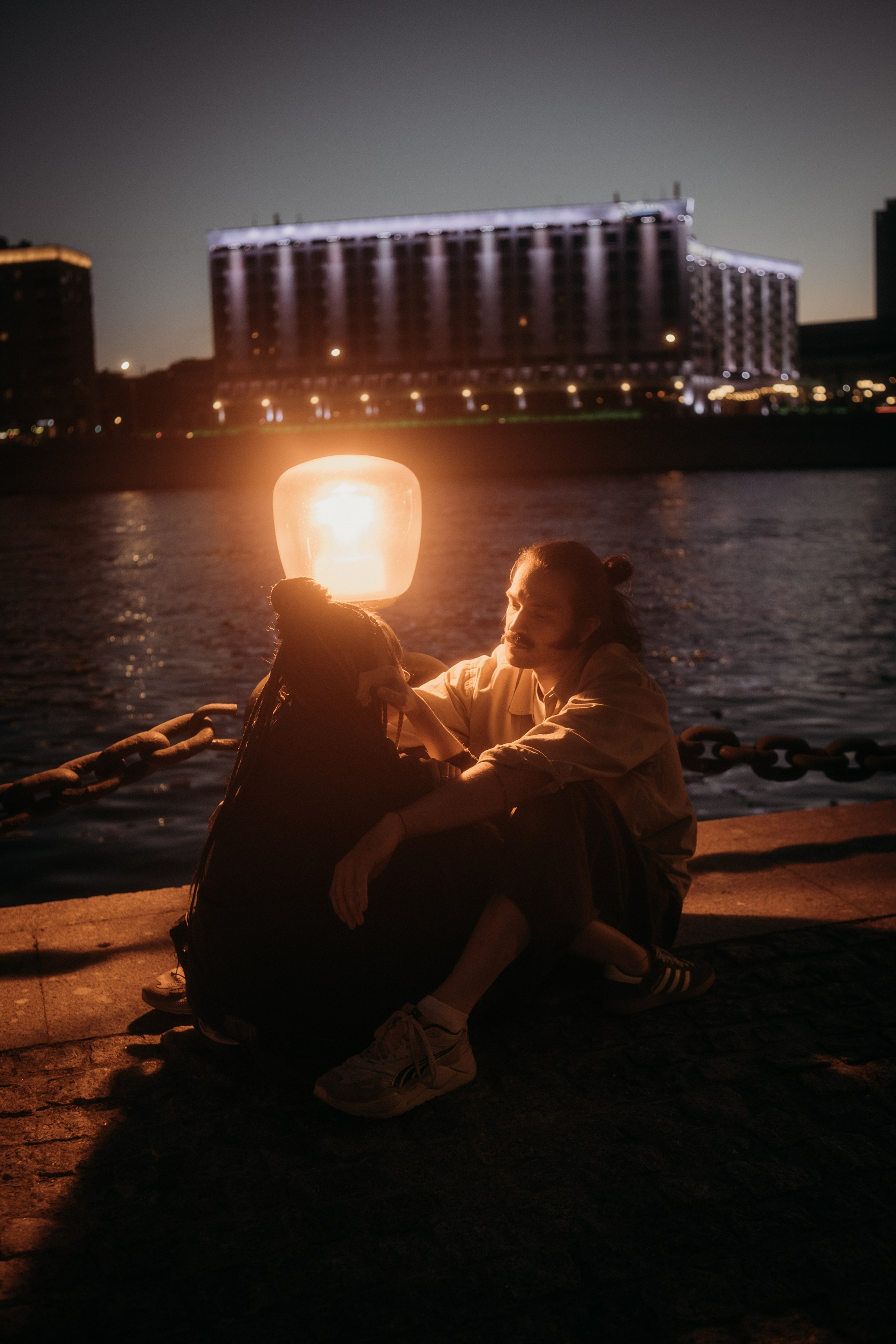 На набережной. Видеограф и фотограф Анна Грачева г. Москва