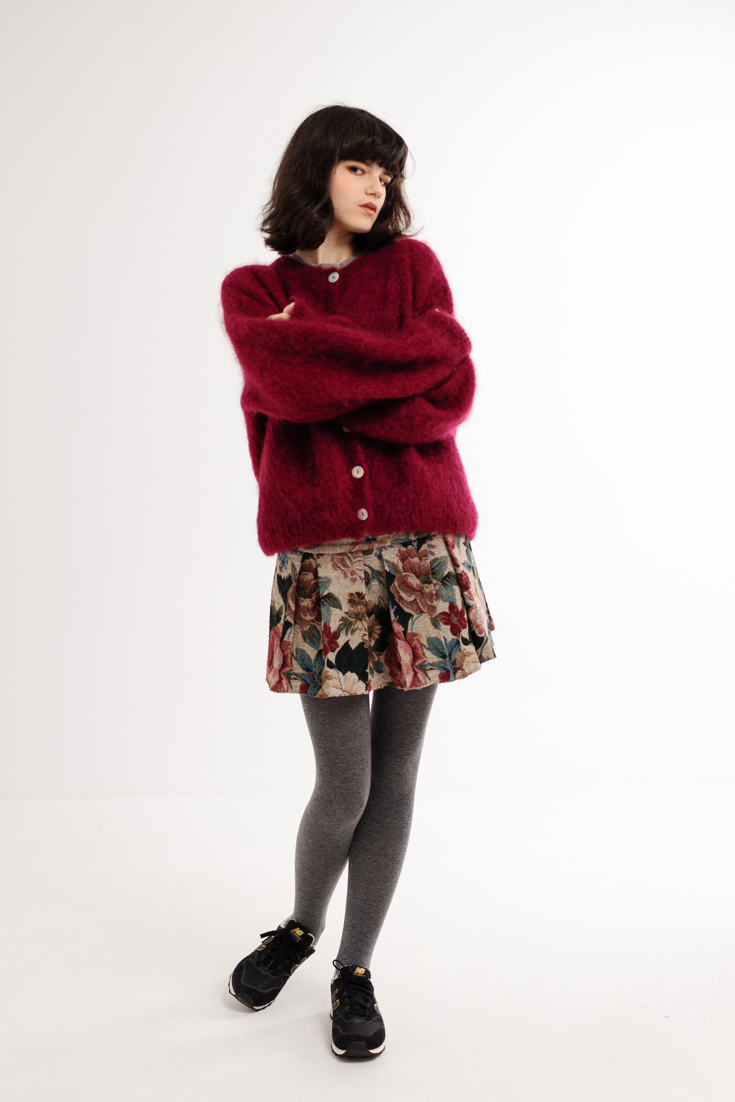 Профессиональный хедшот для актерского портфолио подростка. Студийная съемка в Санкт-Петербурге для кастингов