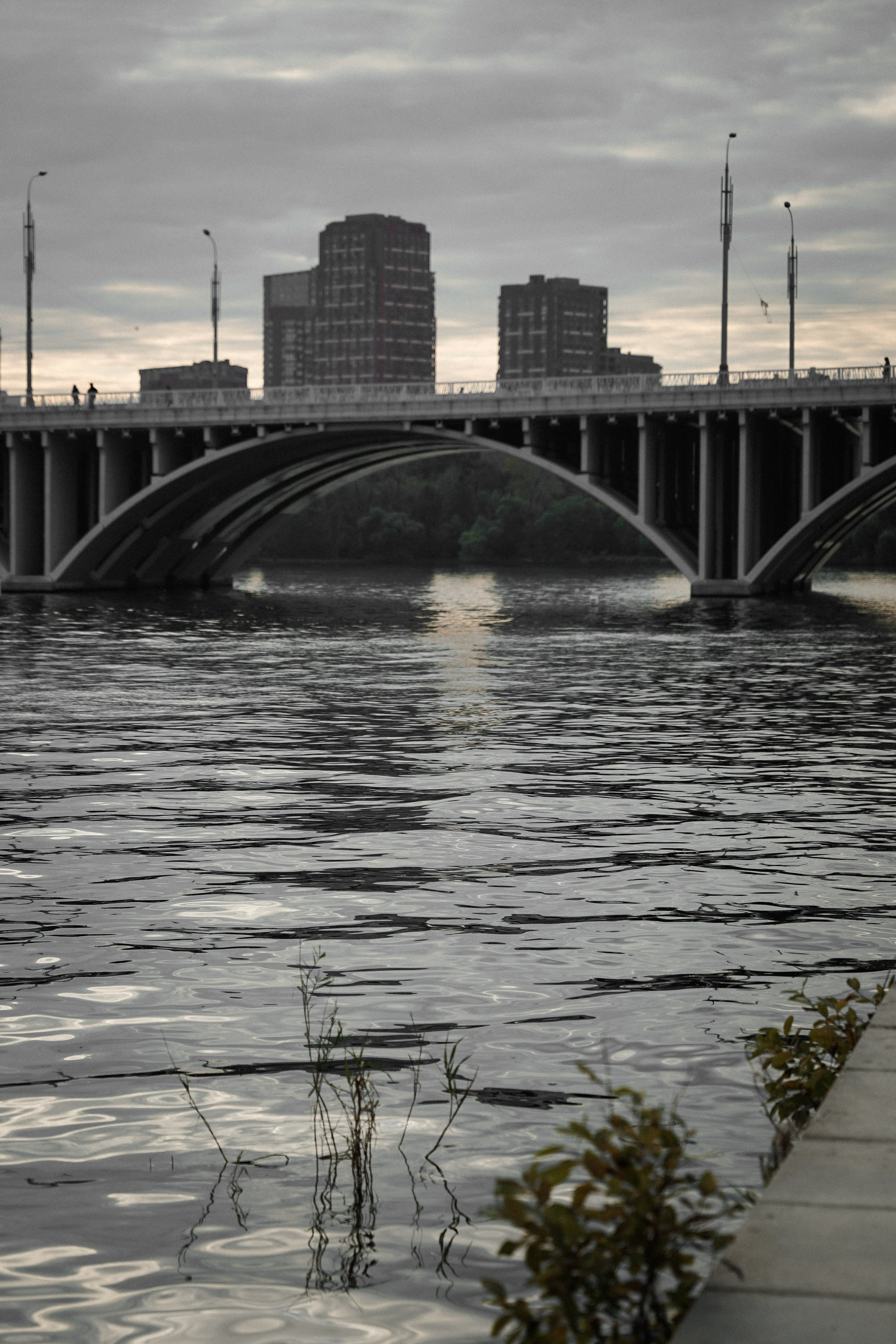 Прогулочная фотосессия для мужчины