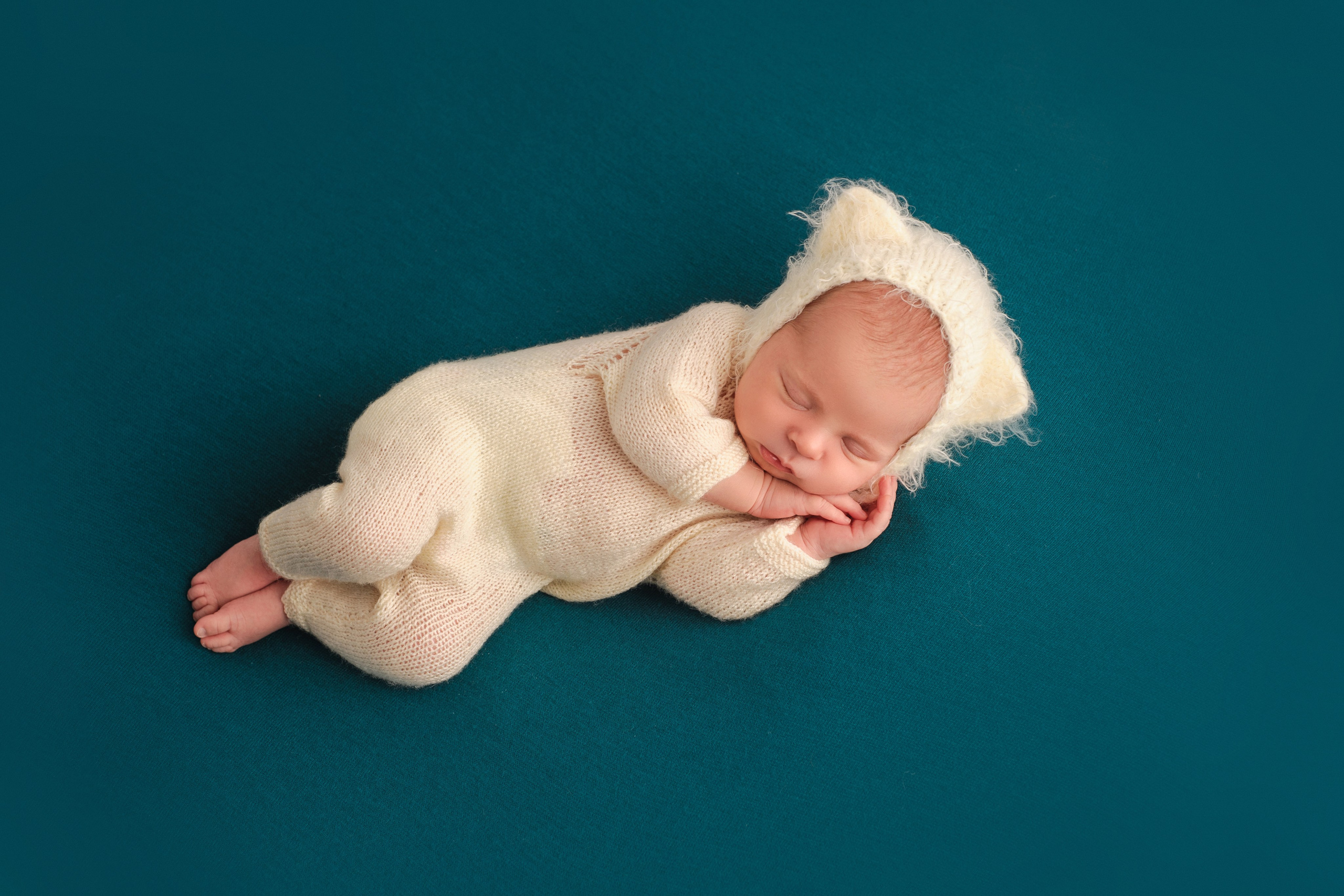Профессиональный фотограф новорожденных в Воронеже Виктория Баева