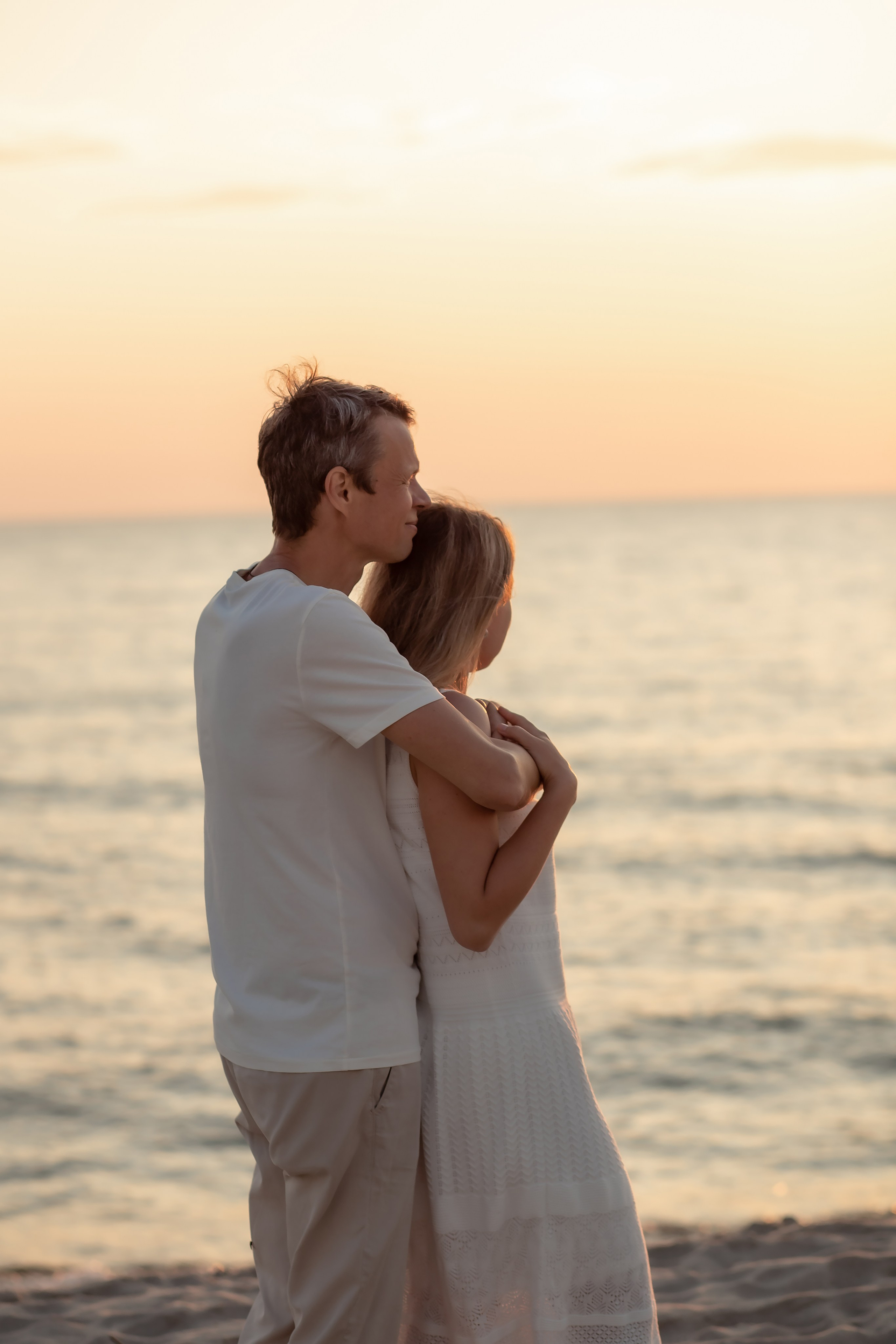 Екатерина и Антон. На закате. Фотограф в Калининграде Решетникова Алина