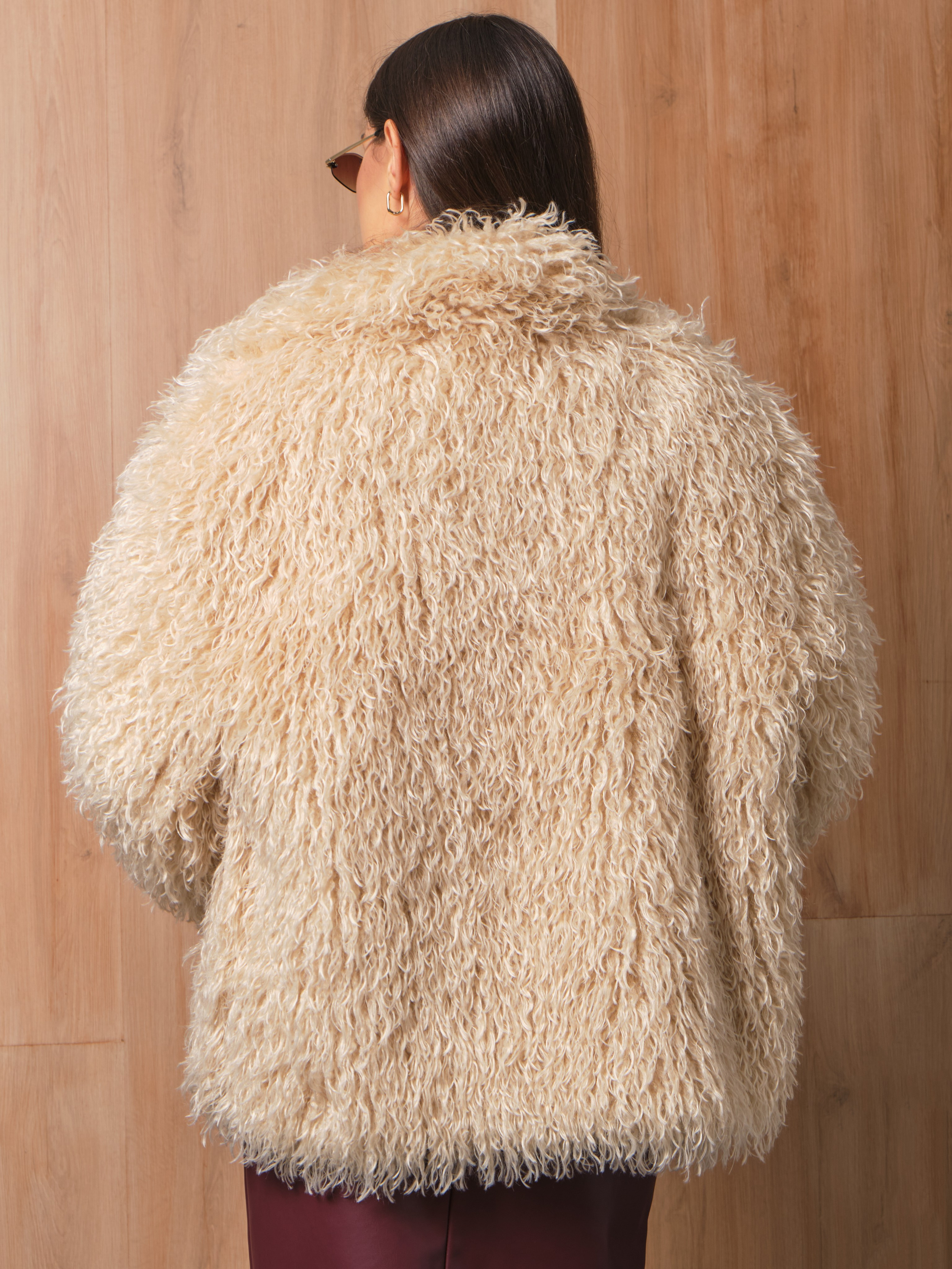 Шубы Катя. Фотостудия для Wildberries Ozon