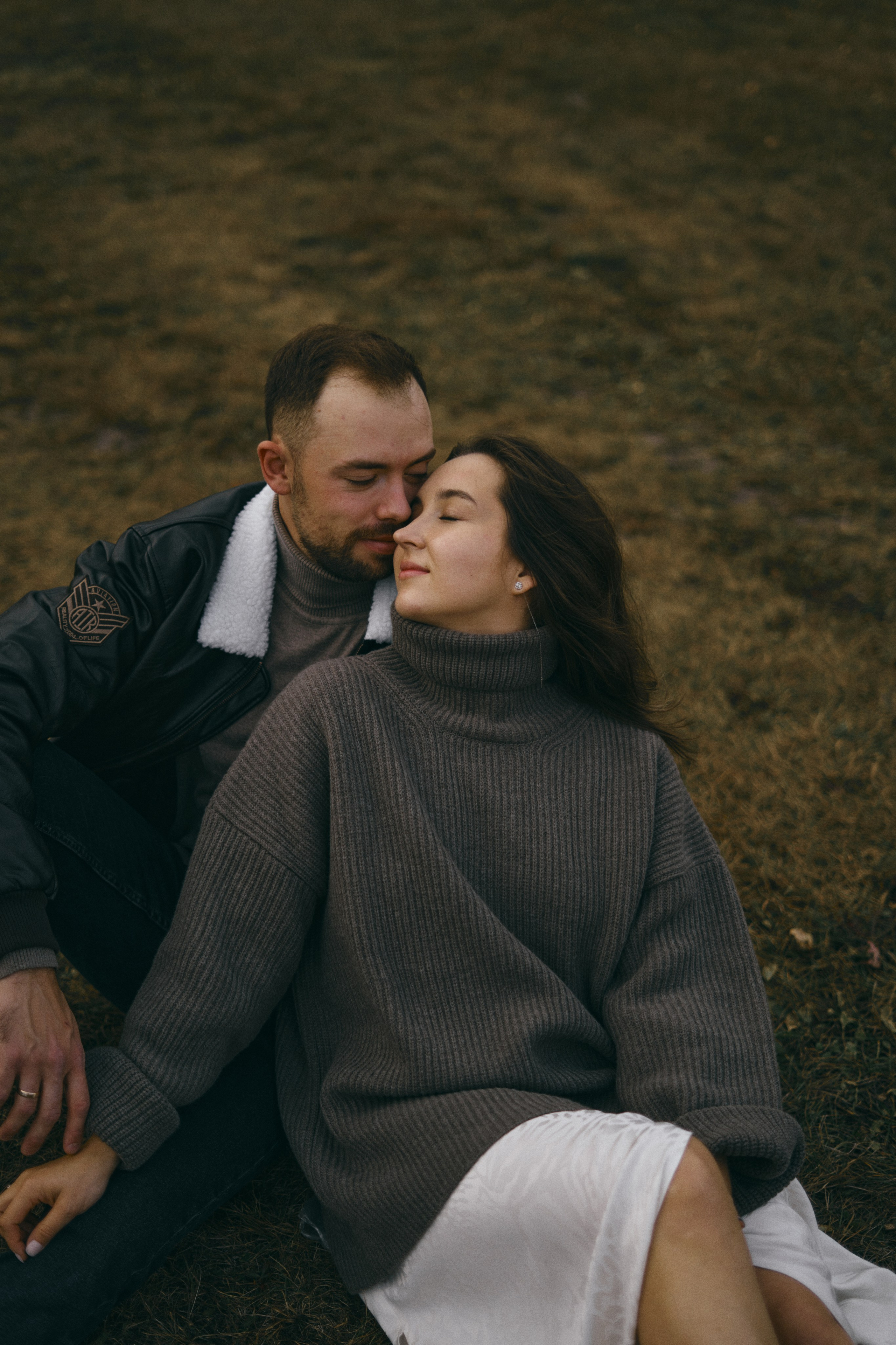 Самолеты, аэродром и двое. Фотограф Киров Анжелика Некрасова