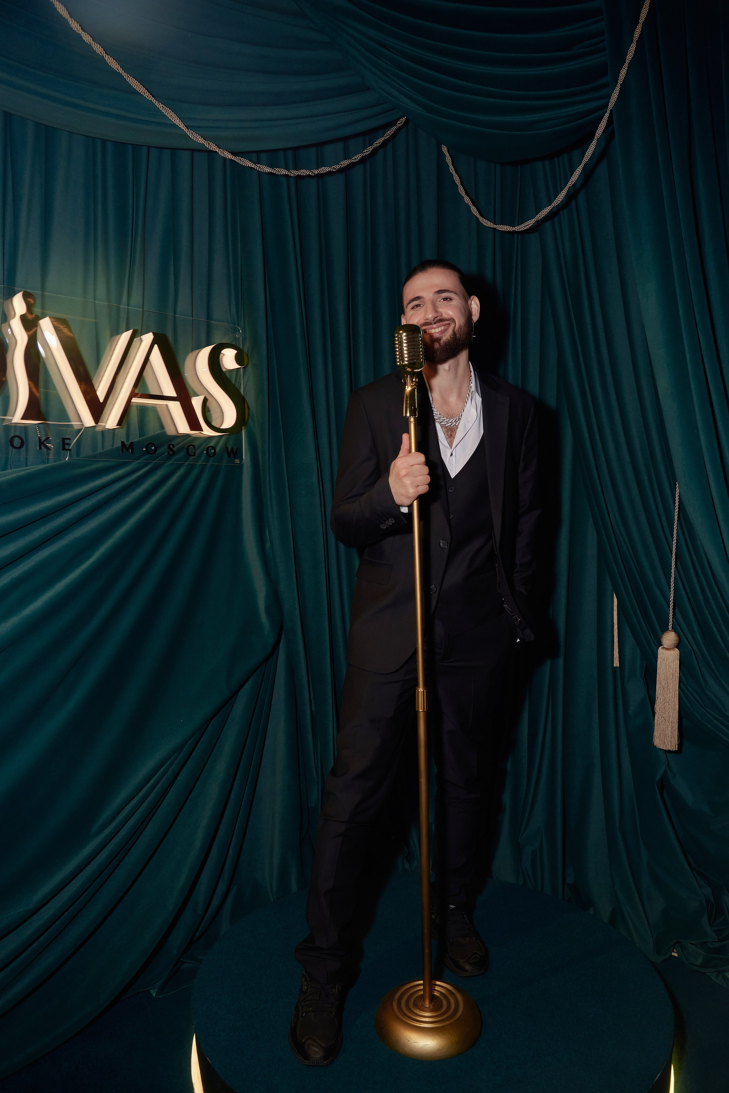 День рождения Светланы Пинигиной в караоке Divas. Наталия Дианова — фотограф для брендов и экспертов в Москве