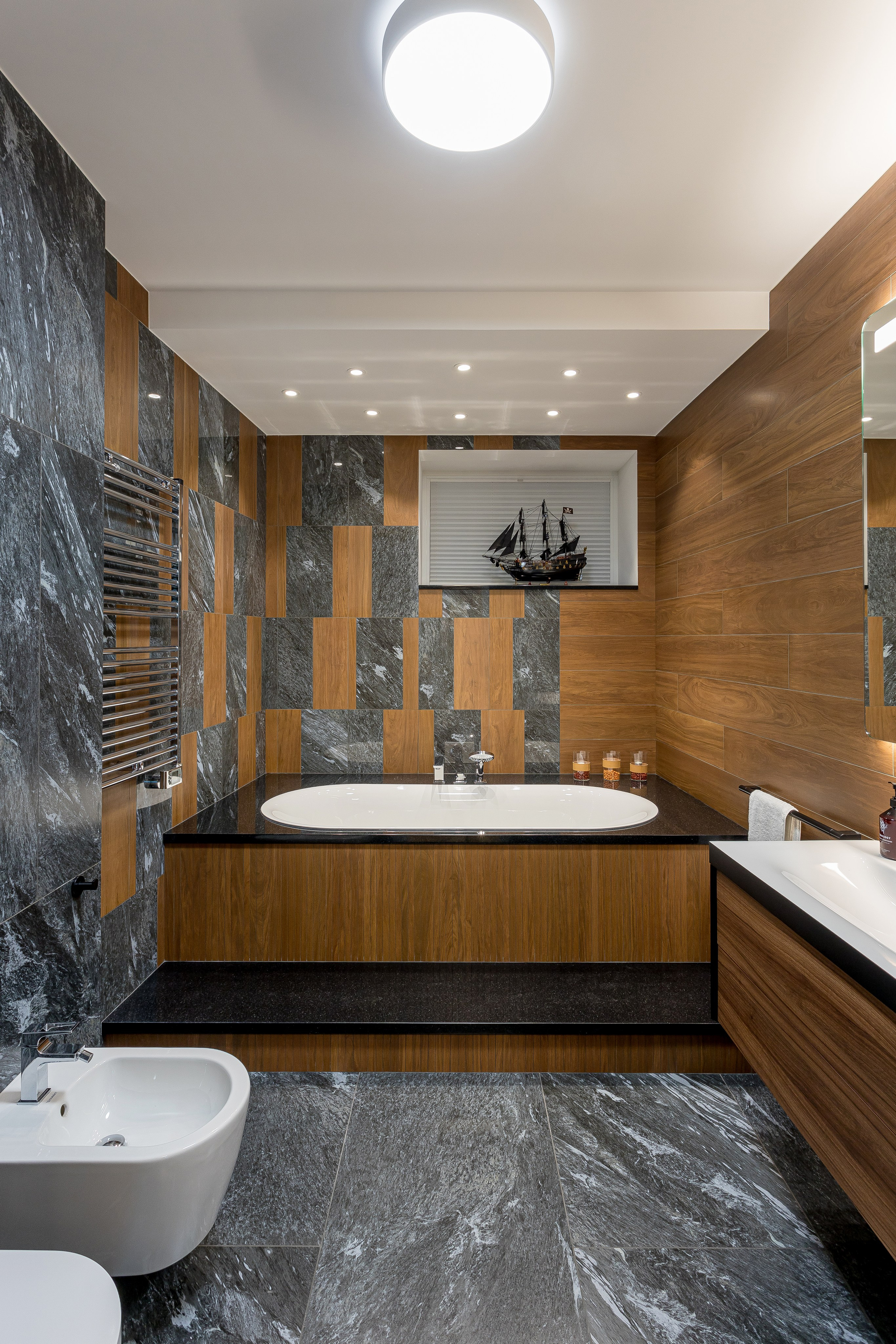 Photography with designers. Interior photographer Vitalii in Portland and Vancouver