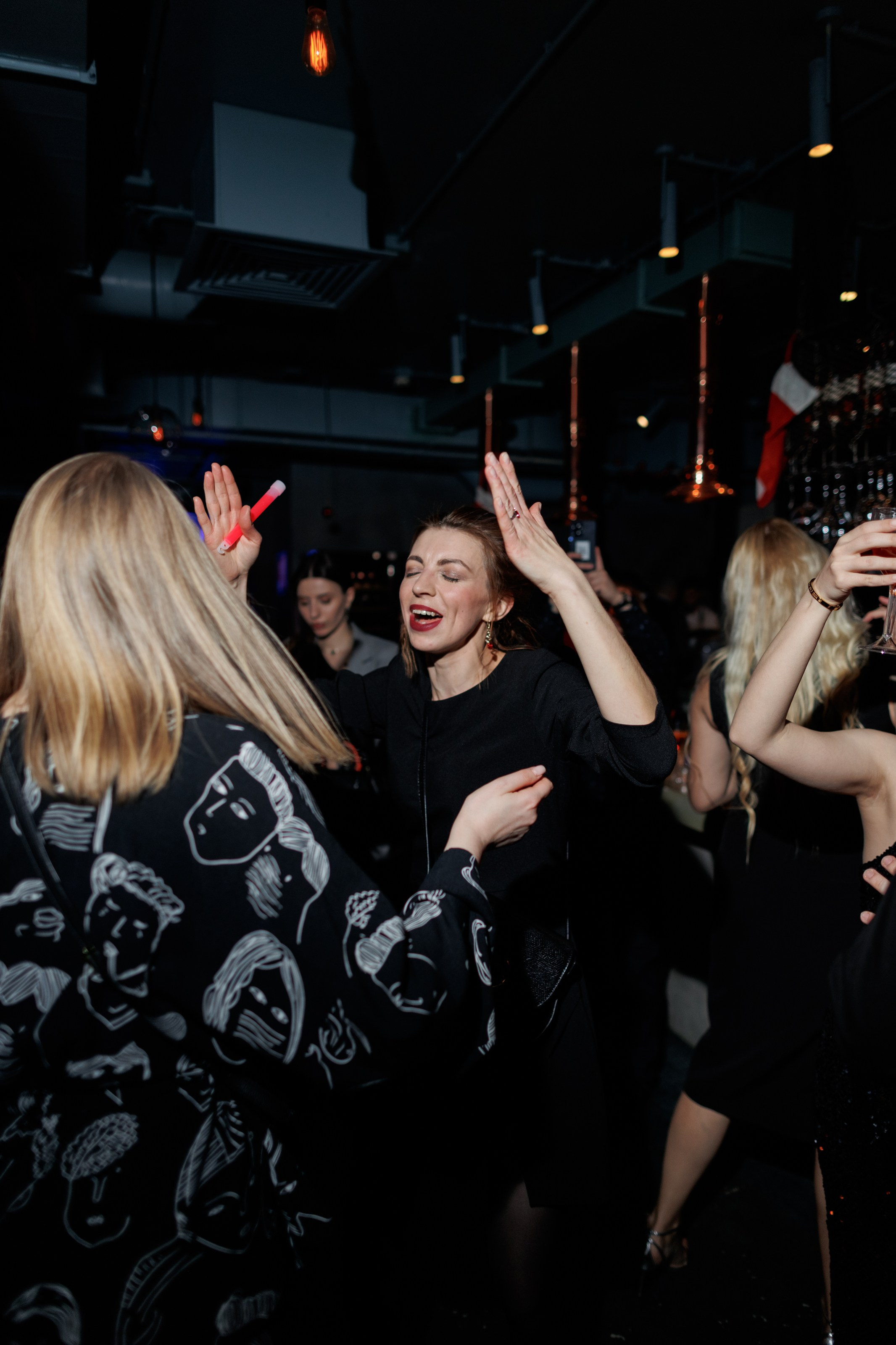 New Year Подружки 23/2024. Свадебный, портретный и репортажный фотограф Дмитрий Карпов