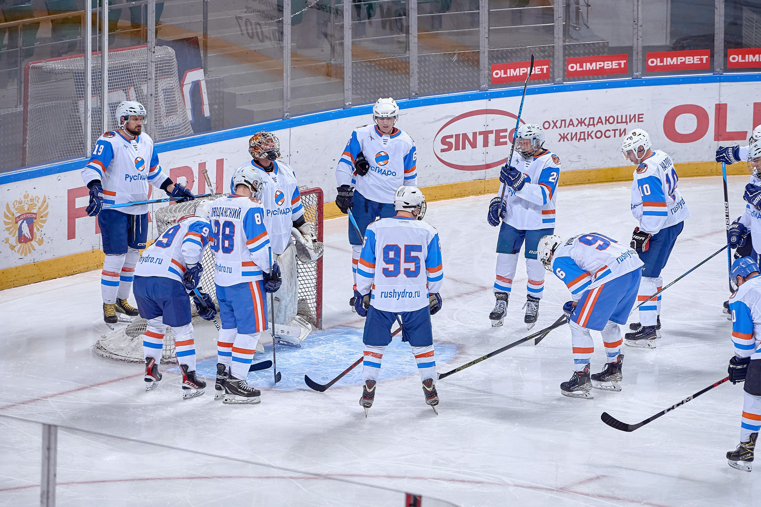 Платинум Арена — Хоккей — РусГидро. Фотограф Яковлев Роман — Красноярск