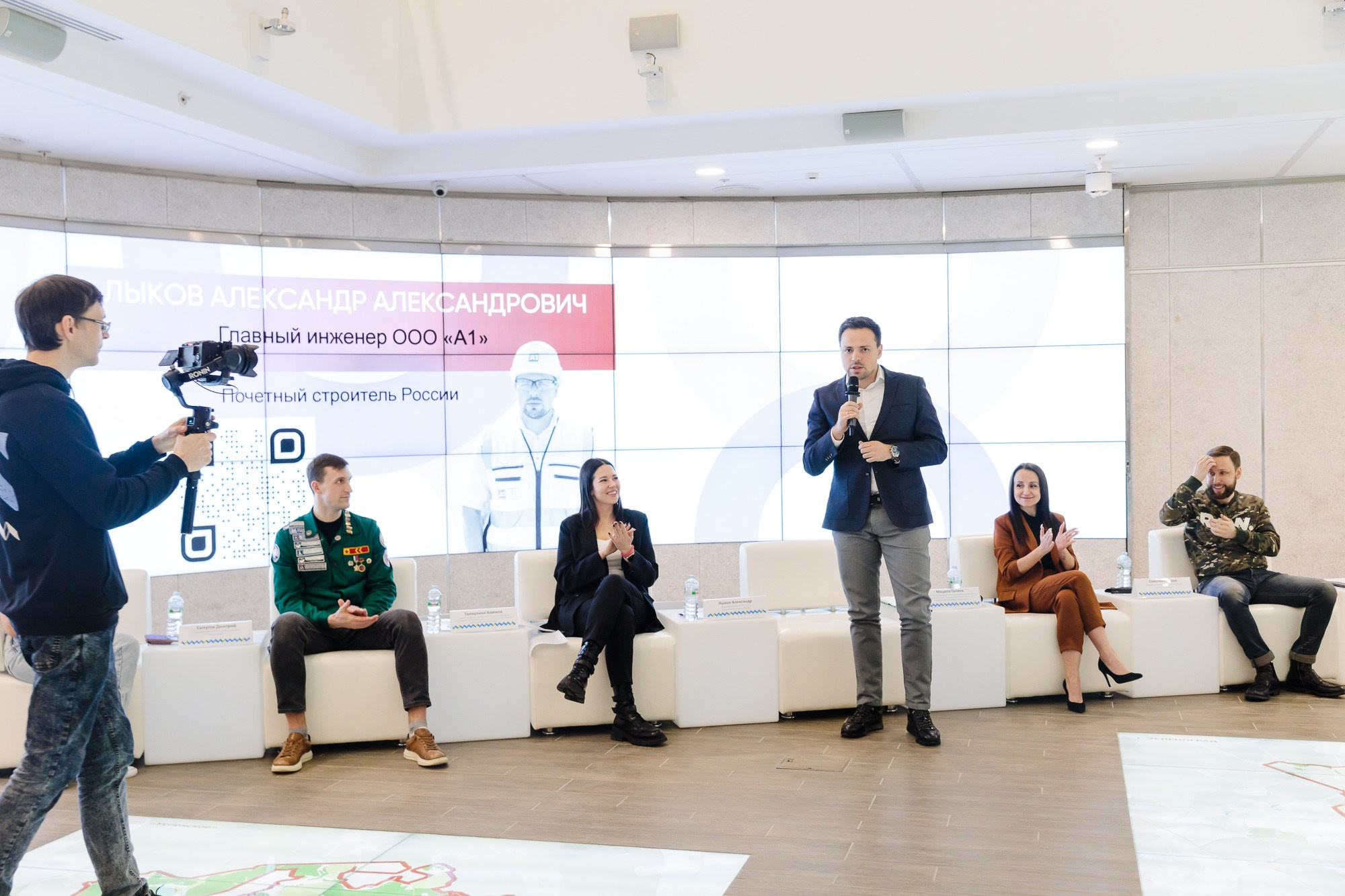 Конференция для молодых строителей. Фотограф-видеограф в Москве