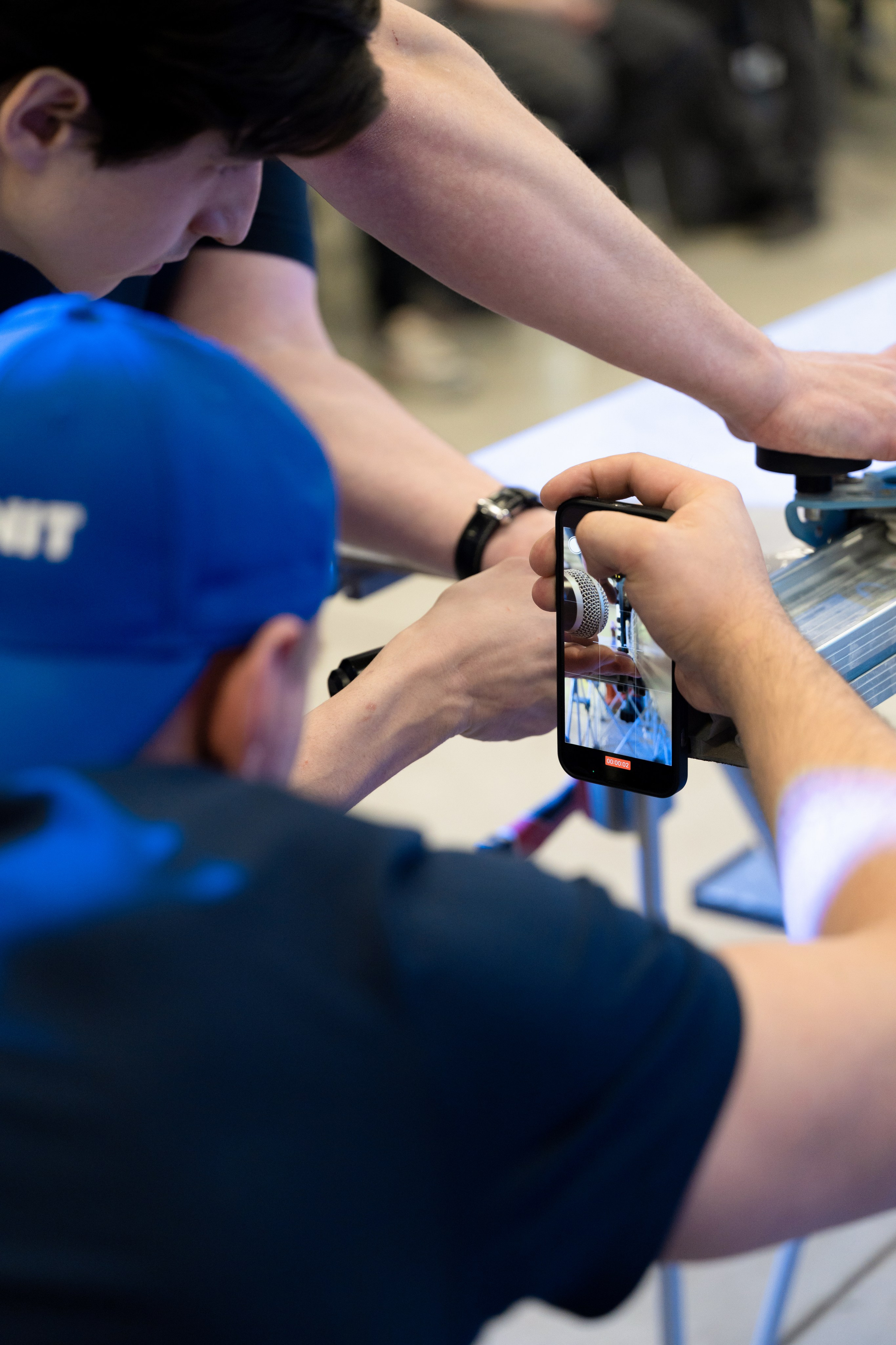 Форум от компании строительных материалов «Plitonit». Репортажный фотограф