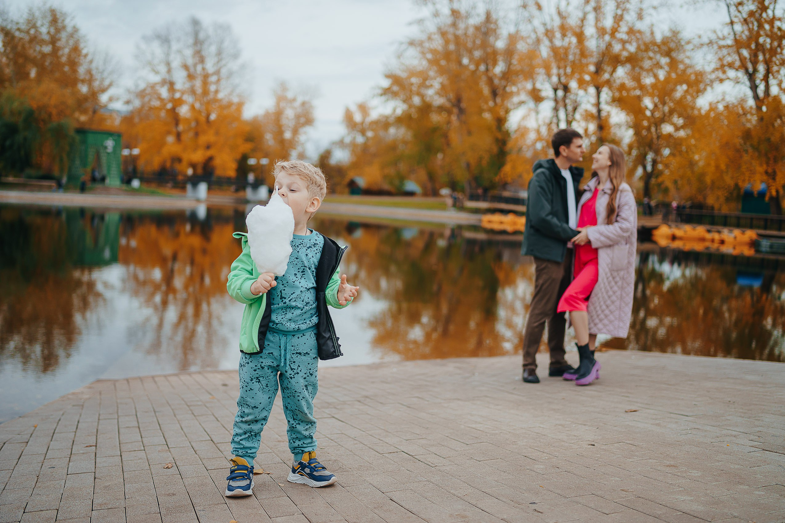 Семейный фотограф в Барнауле | Семейные фотосессии. Репортажный (Event) фотограф в Барнауле | Даниил Маркин | Качество и вайб