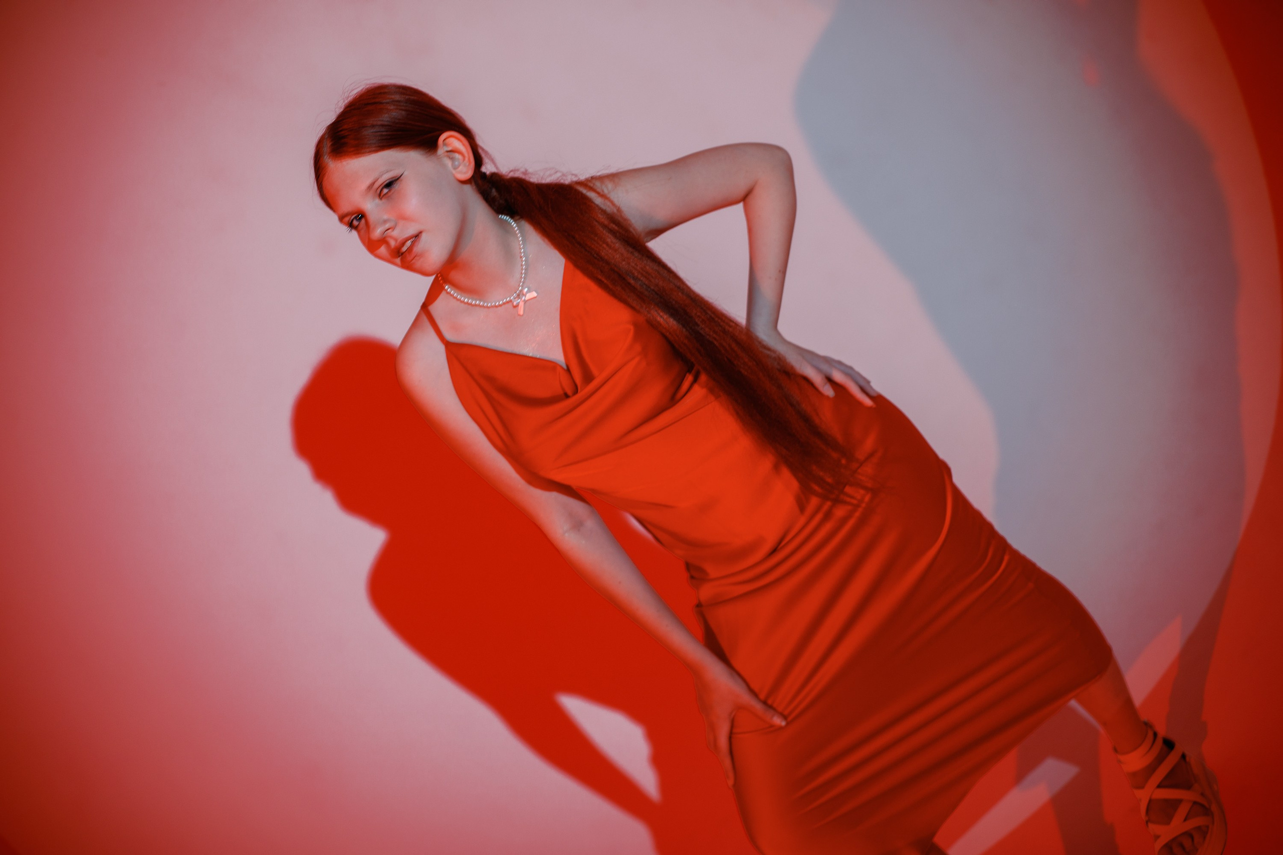 RED DRESS. Polaroud love