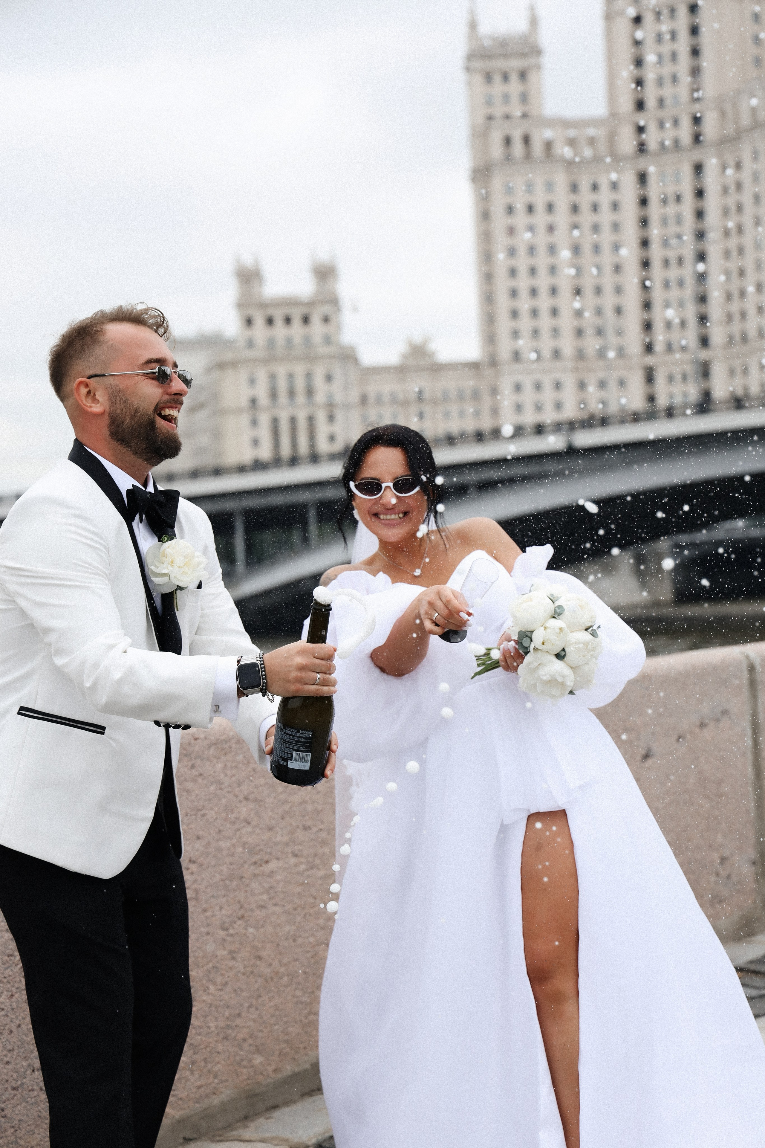 Т. + А. Роспись в Сити, прогулка по набережным Москвы. Семейный и lovestory фотограф в Москве Светлана Коняхина