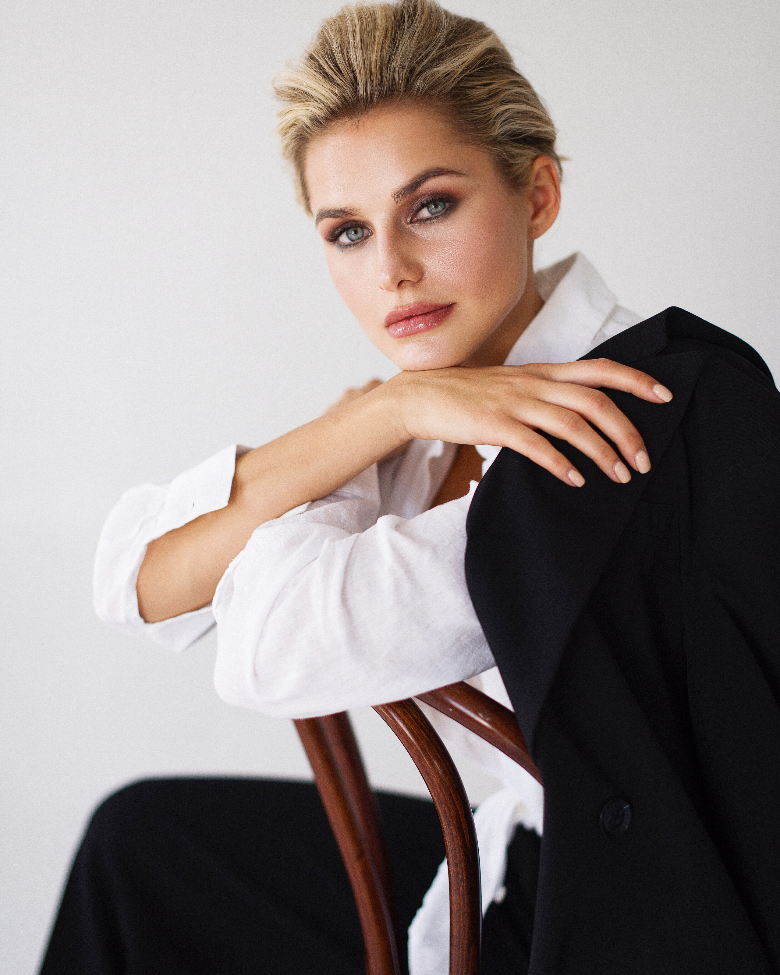 Kristina. Фотограф для людей и их брендов