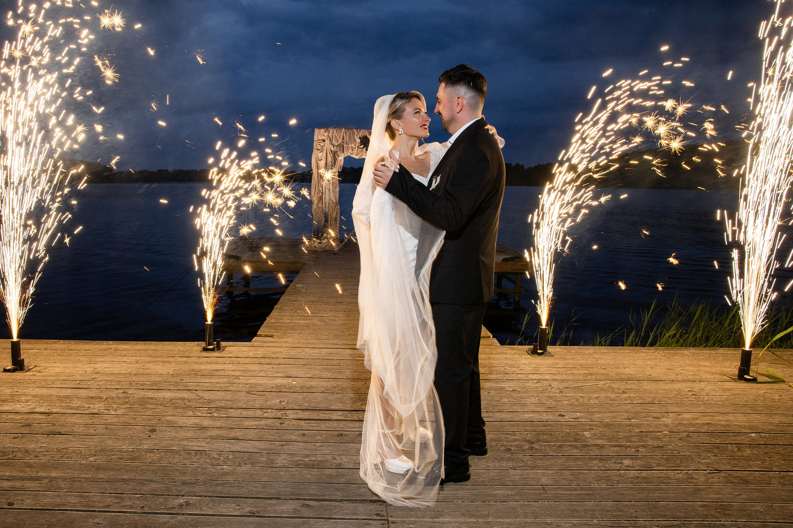 V&N. Свадебный фотограф в Иваново Гитарина Черняева