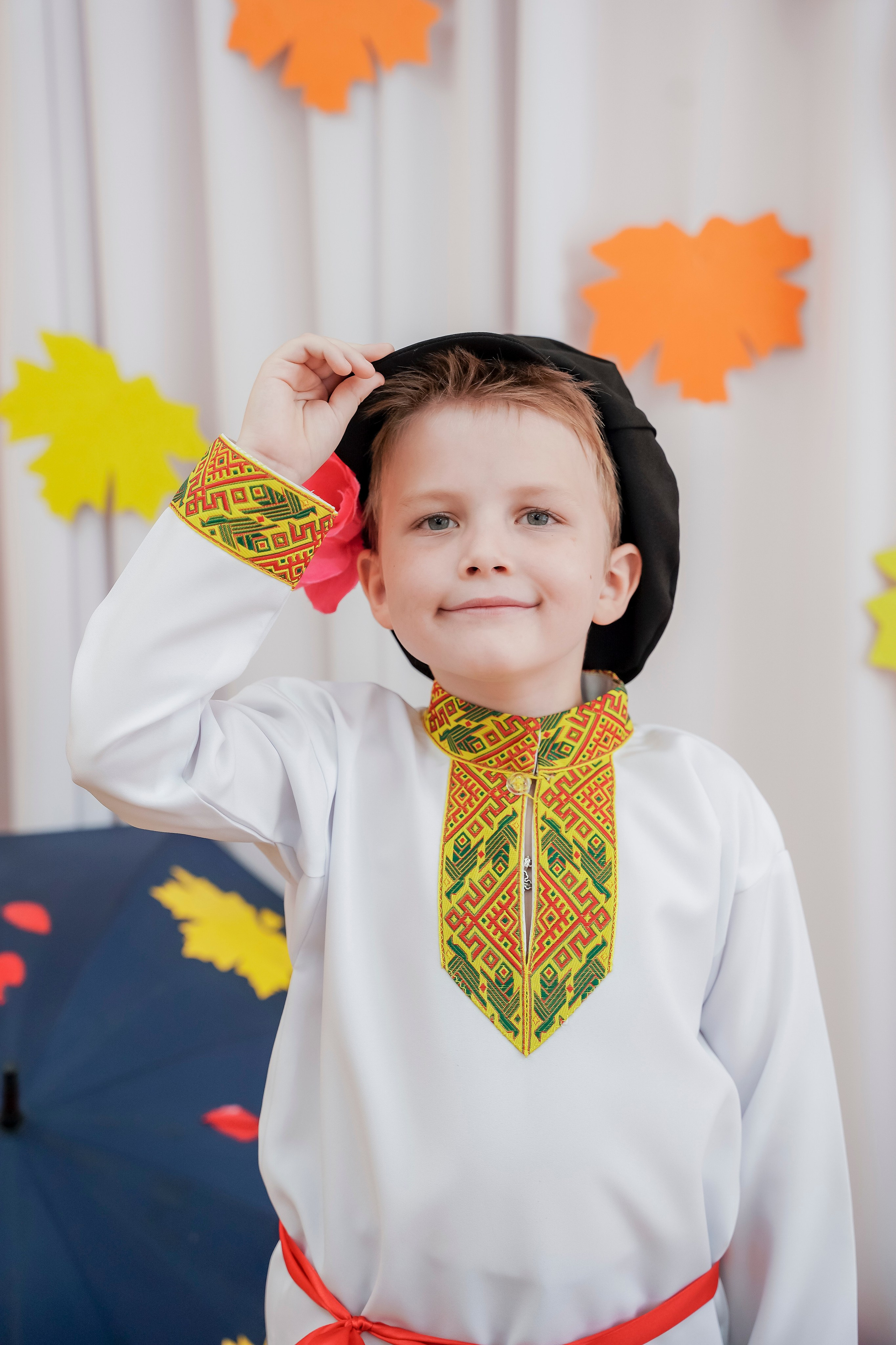 Еще осень. Геннадий Войтов — контент под любые задачи