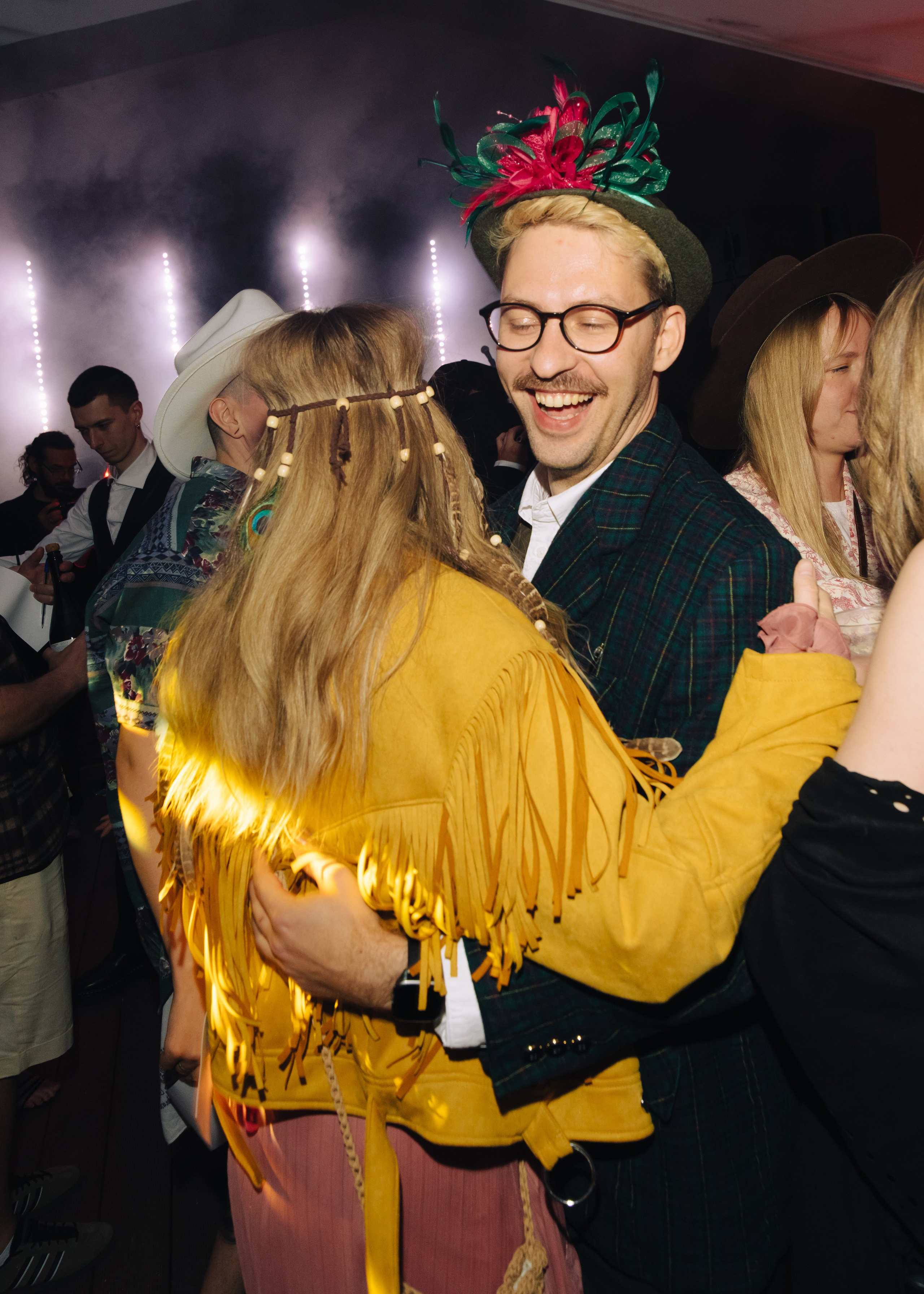 @sladkayavataagency. Свадебный и репортажный фотограф в Москве Владимир Сергеев | Naysaikolo