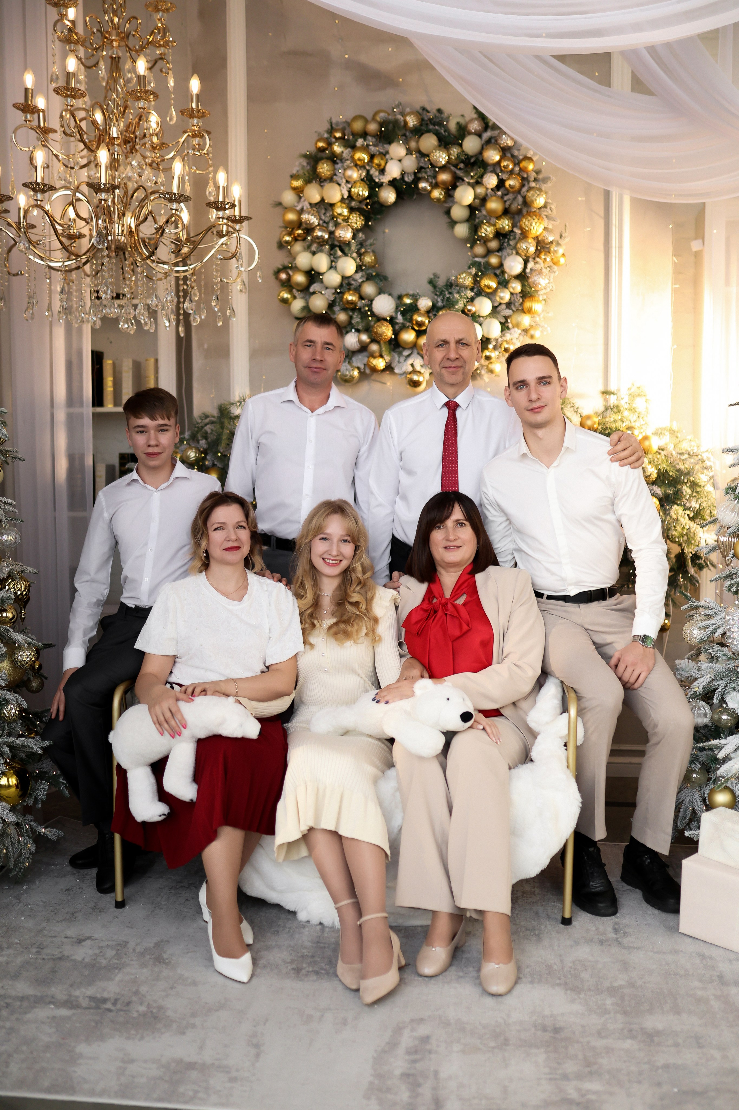 Семейная съёмка зал Флет. ФОТОГРАФ ХАБАРОВСК АНАСТАСИЯ РАЧЕНКОВА