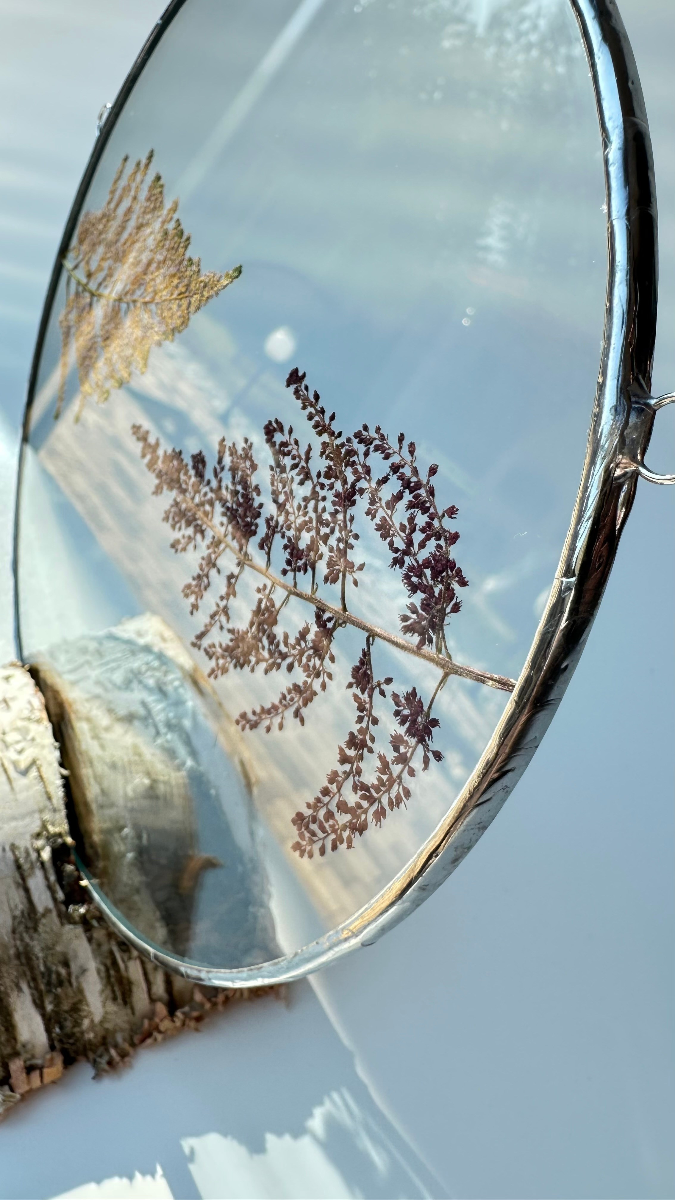 Оформляю пространства. Витражи с сухоцветами в технике Тиффани