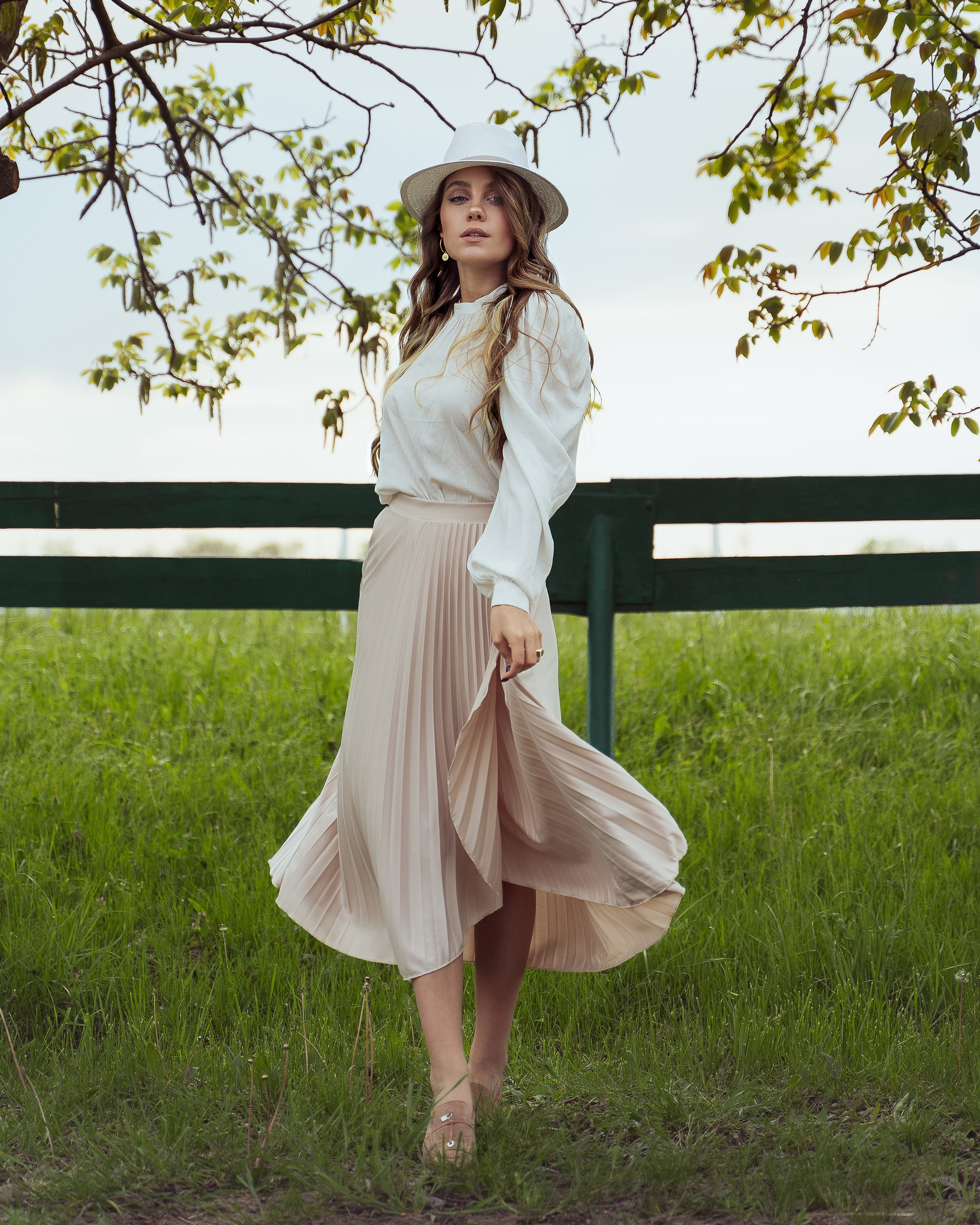 Simple Grace. MELNIKOVA GALINA