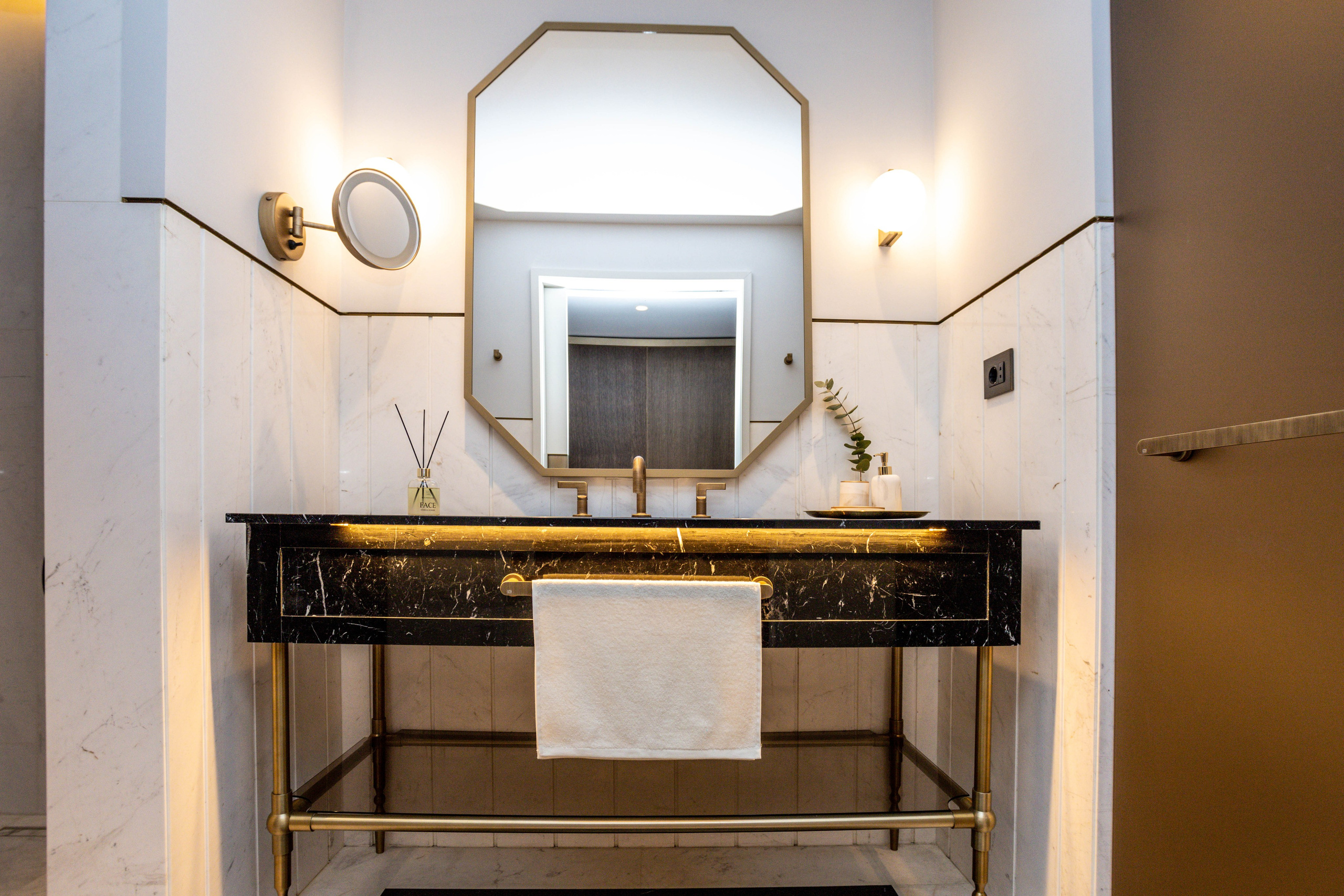 Интерьерная съёмка. Портретный фотограф Москва Евгений Ников