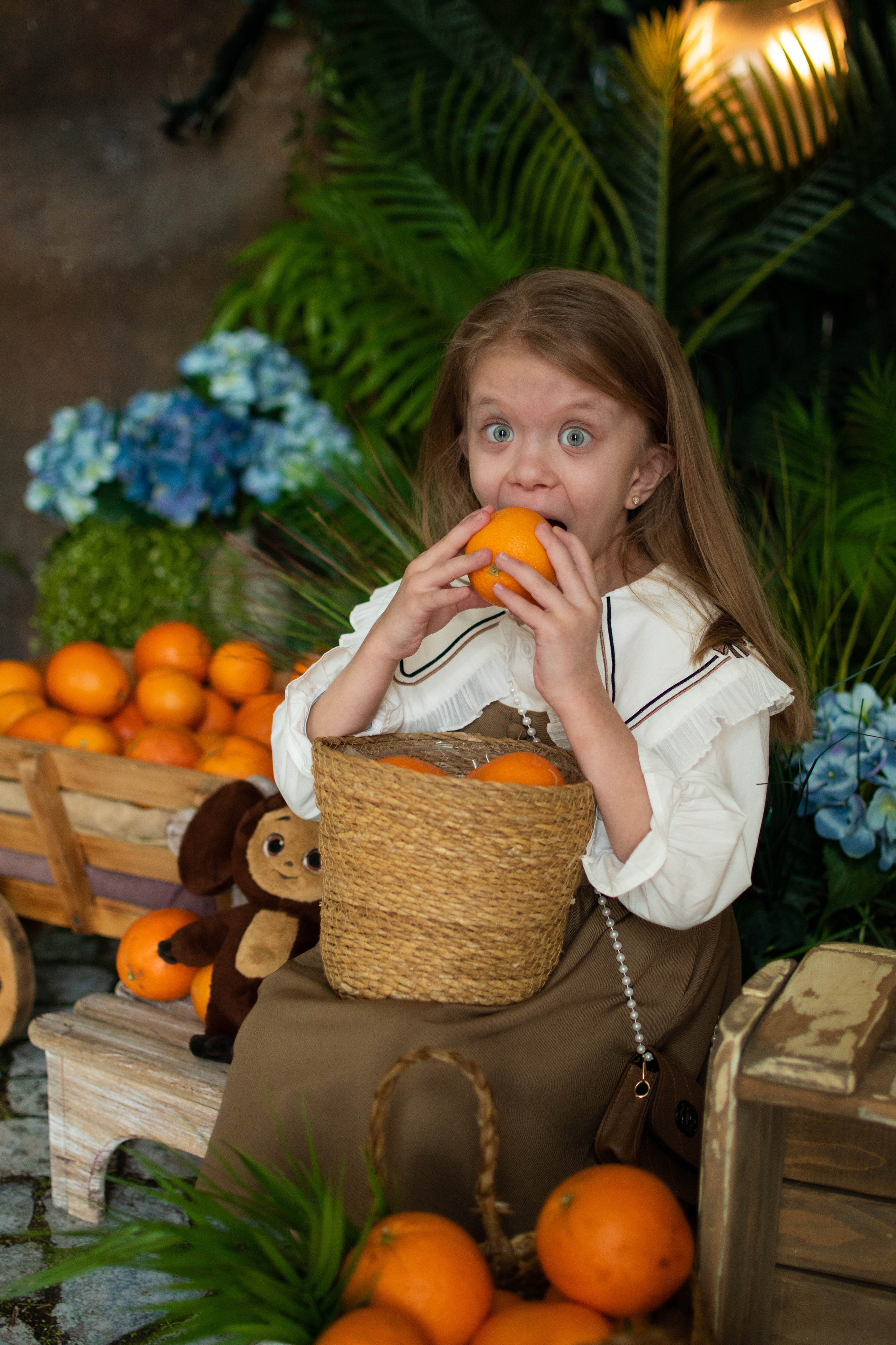 Аня и Чебурашка. Семейный и детский фотограф в Белгороде Сёмкина Екатерина