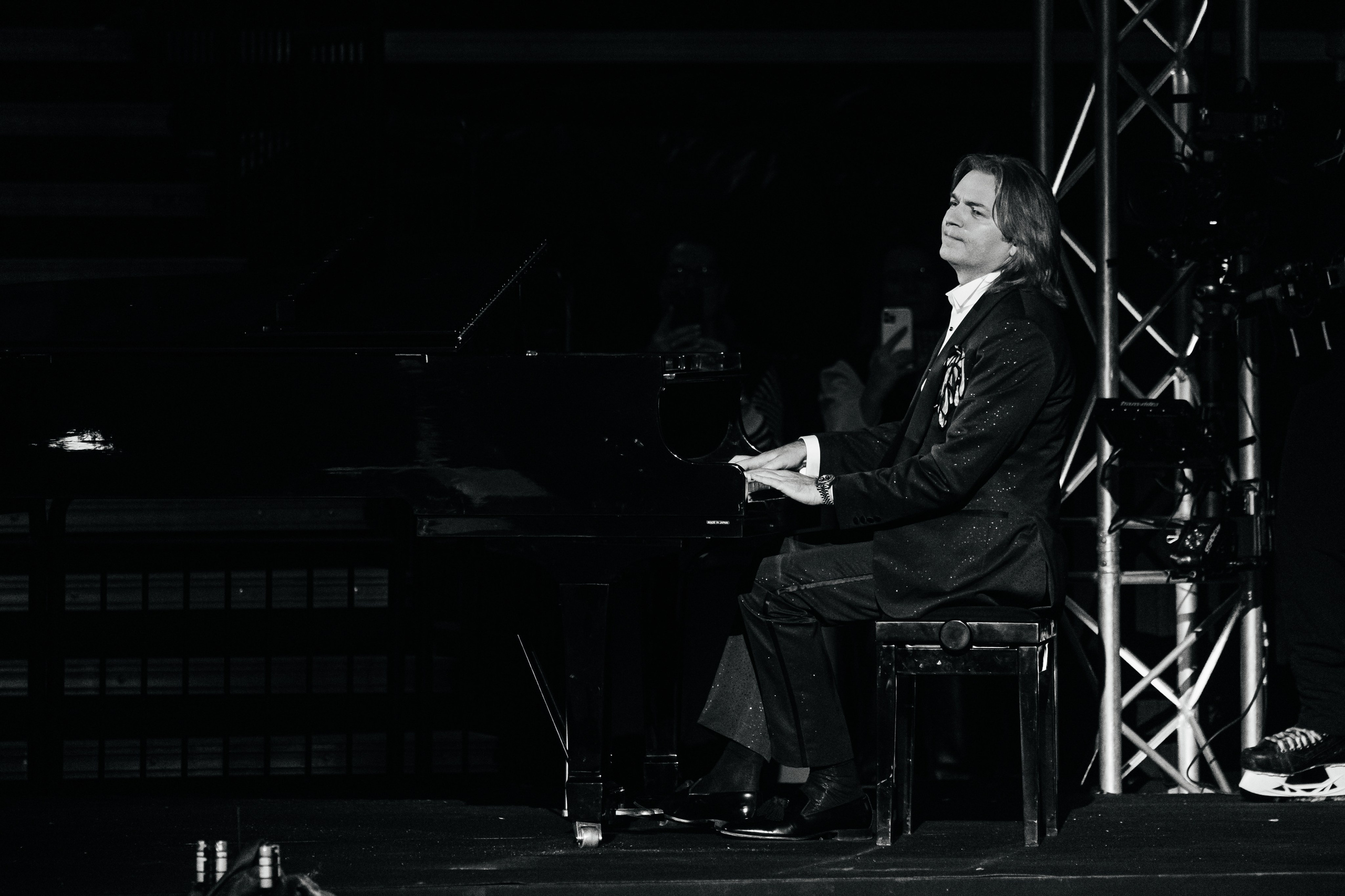 ШОУ Ильи АВЕРБУХА. ДИНА МИХНЕВА спортивный фотограф Москва