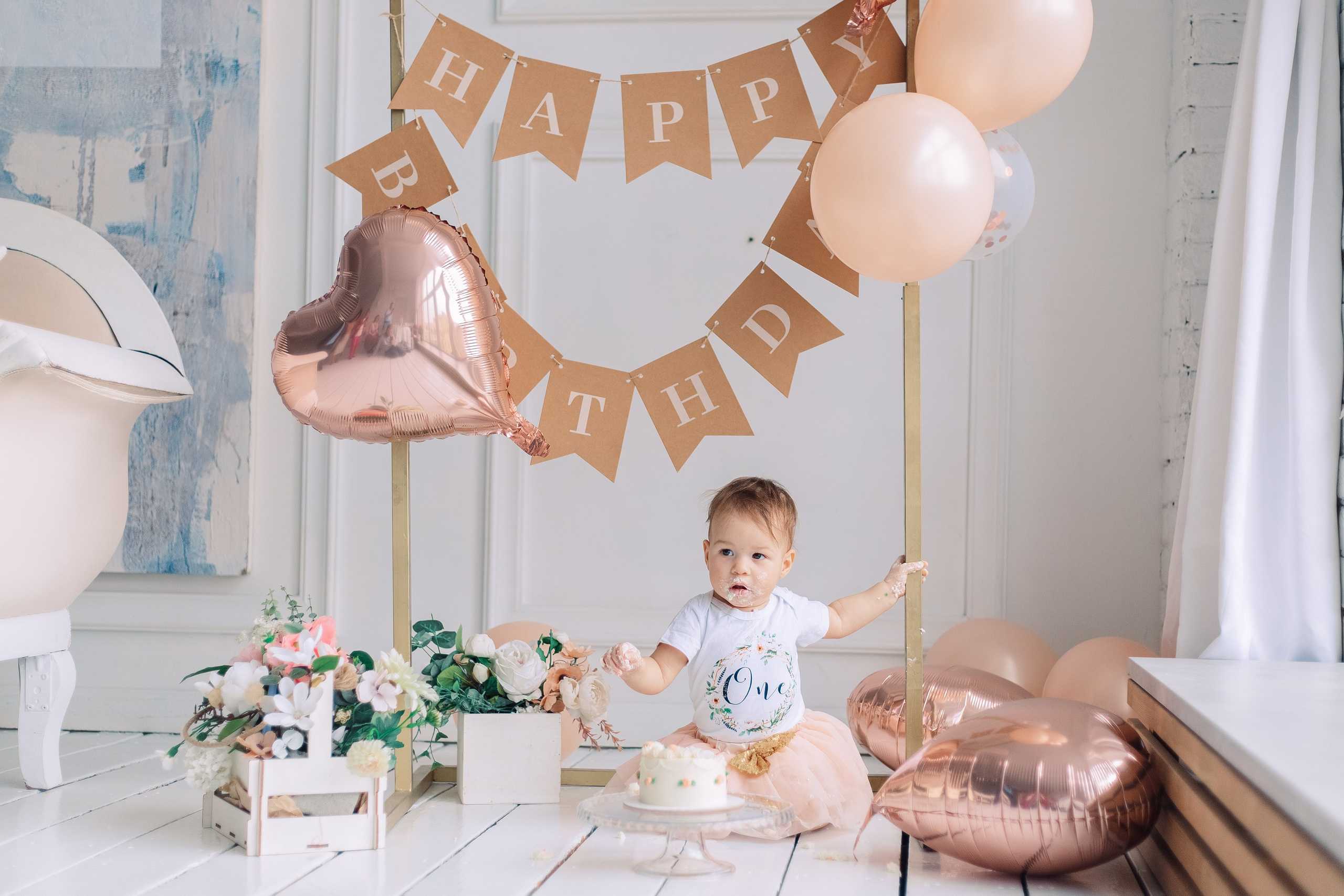 Семейная фотосессия первый тортик для малышки в фотостудии. Фотограф в Санкт-Петербурге, Анна Скворцова