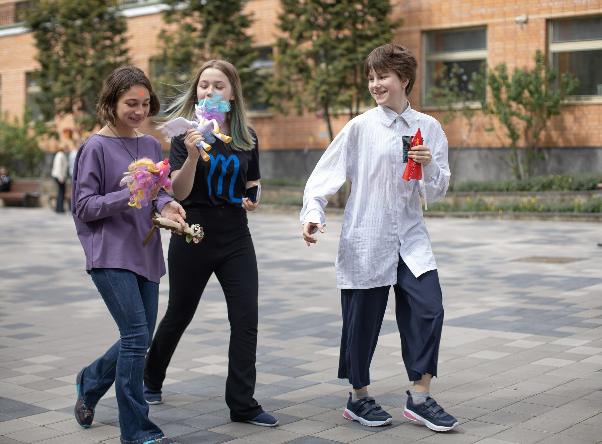 Школьная ярмарка. SaGaFOTO.ru