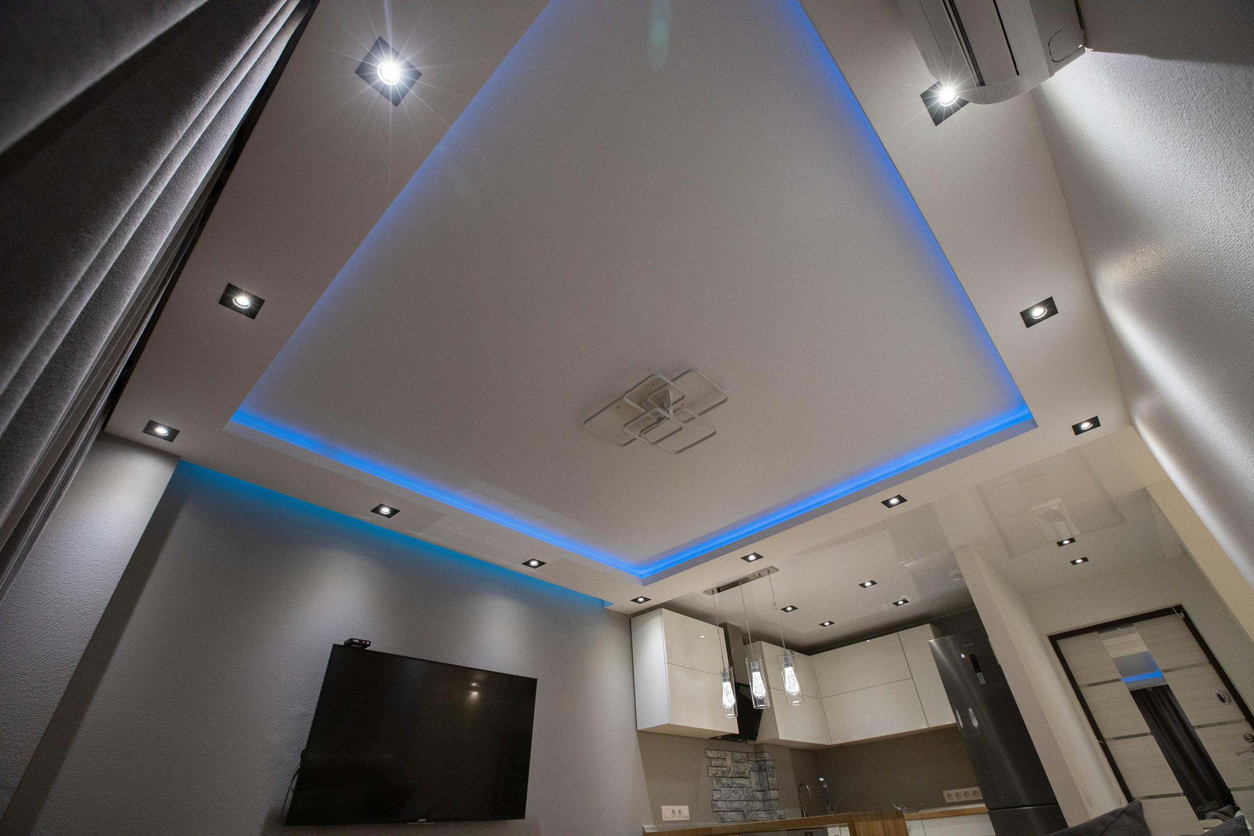 Apartments. Репортажный и свадебный фотограф во Владивостоке Максим Цой