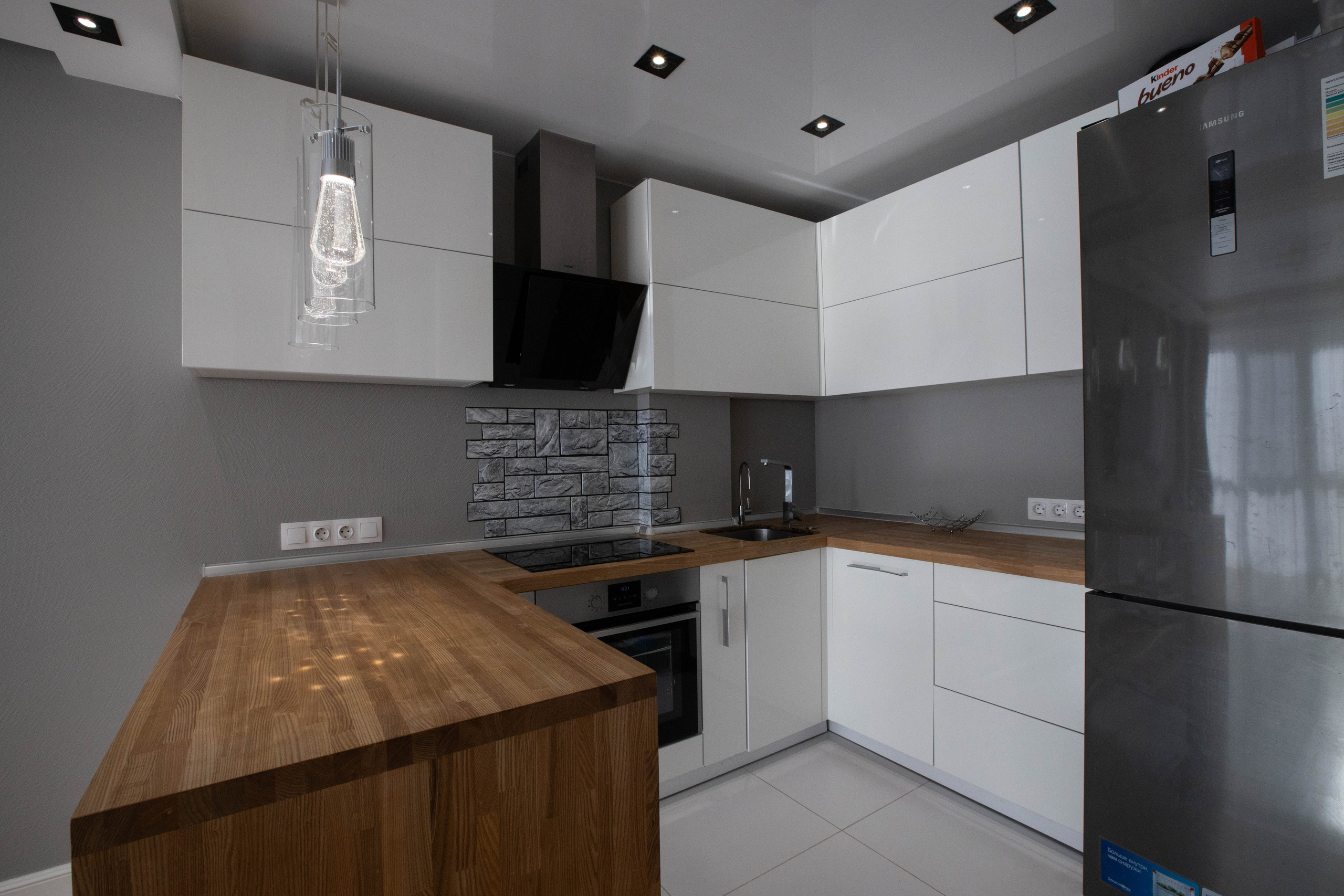 Apartments. Репортажный и свадебный фотограф во Владивостоке Максим Цой