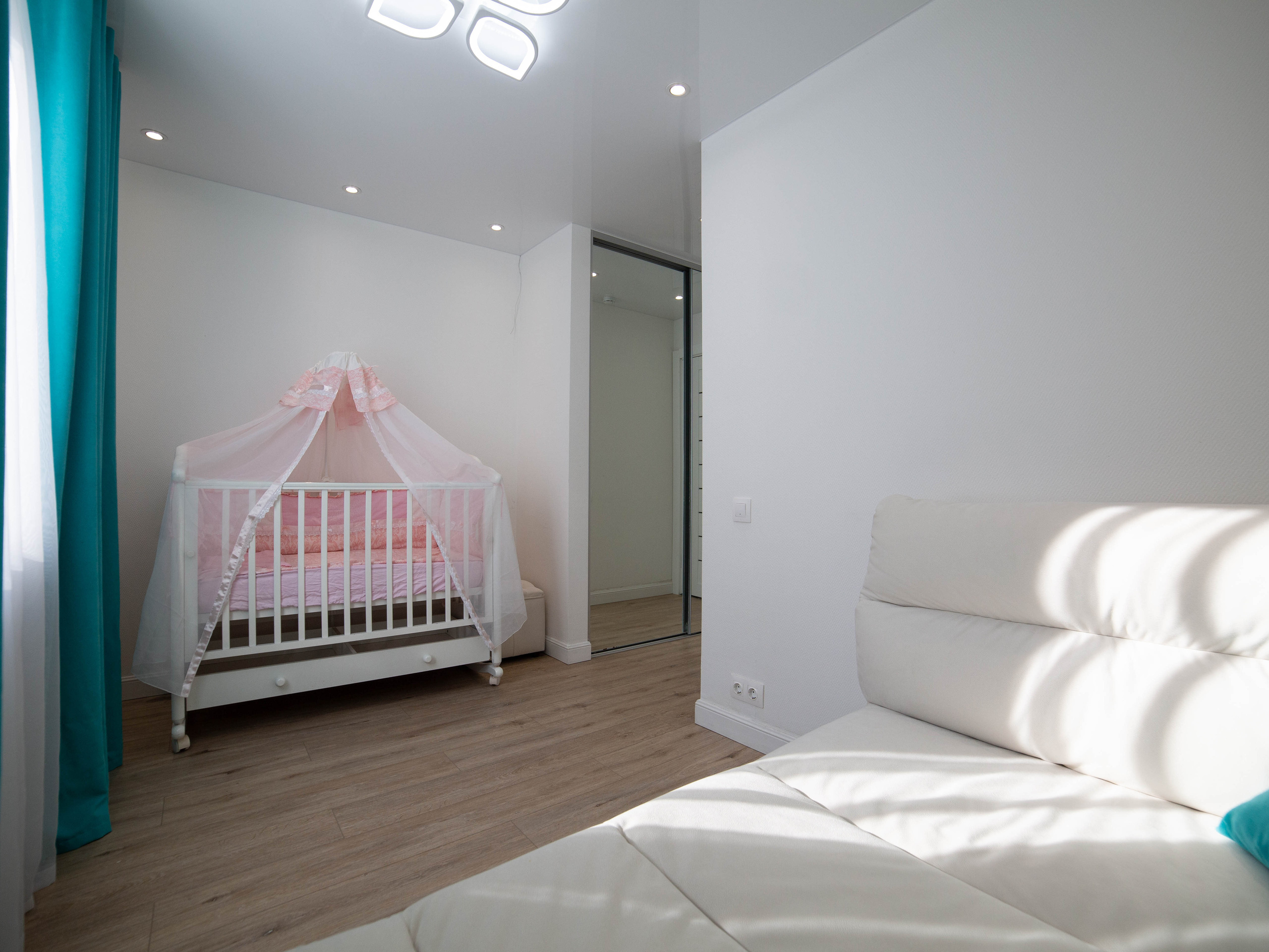 Apartments. Репортажный и свадебный фотограф во Владивостоке Максим Цой