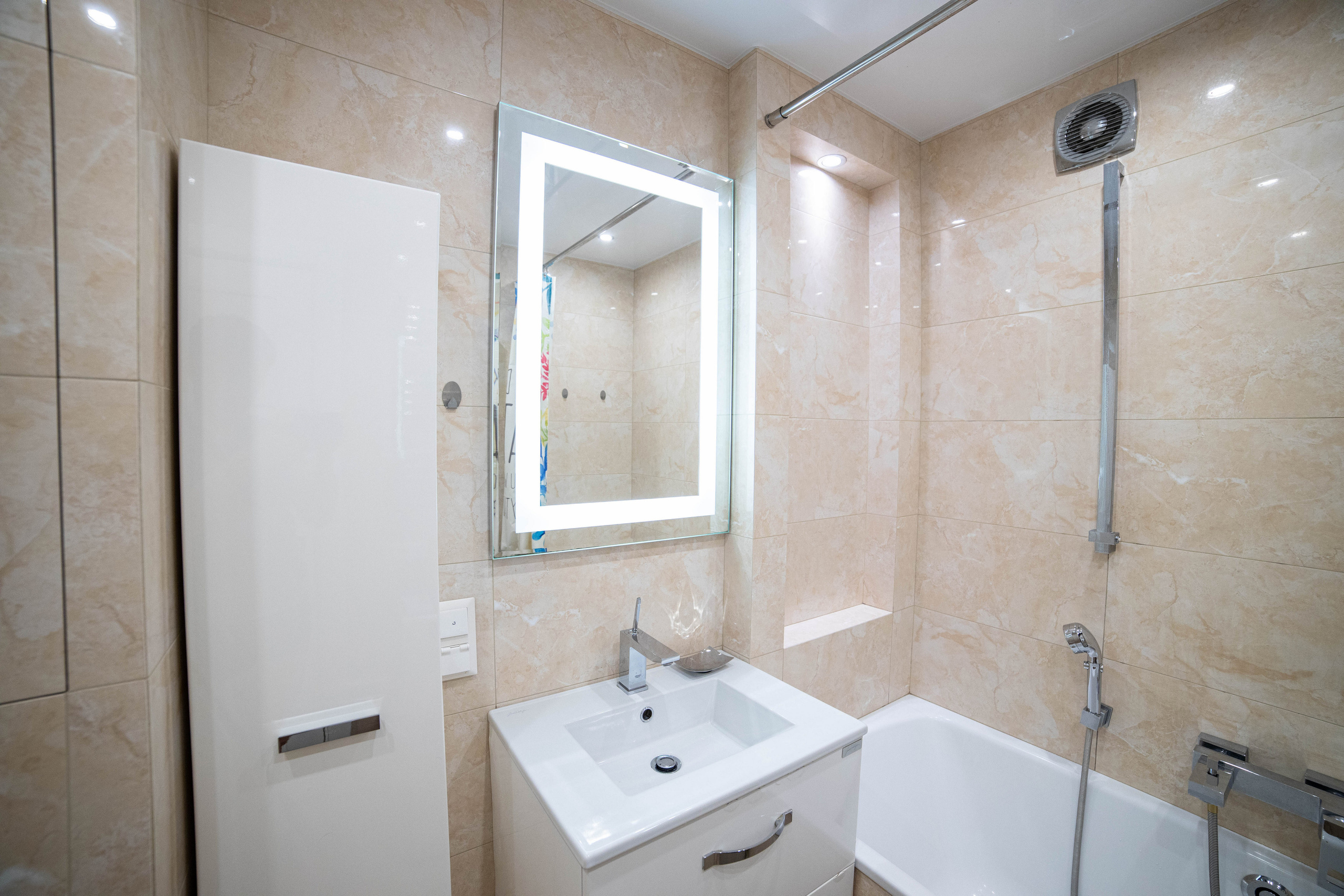 Apartments. Репортажный и свадебный фотограф во Владивостоке Максим Цой