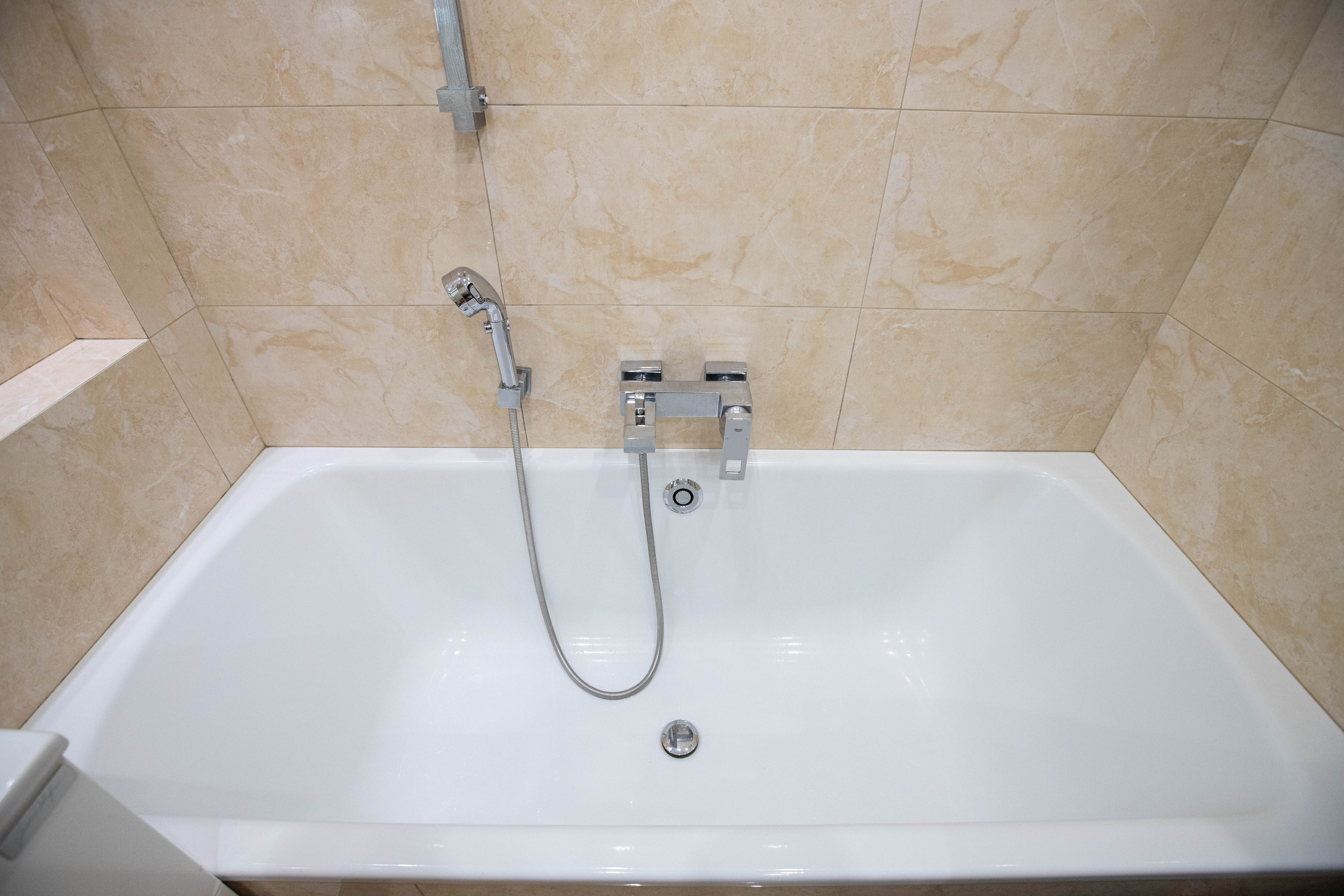 Apartments. Репортажный и свадебный фотограф во Владивостоке Максим Цой