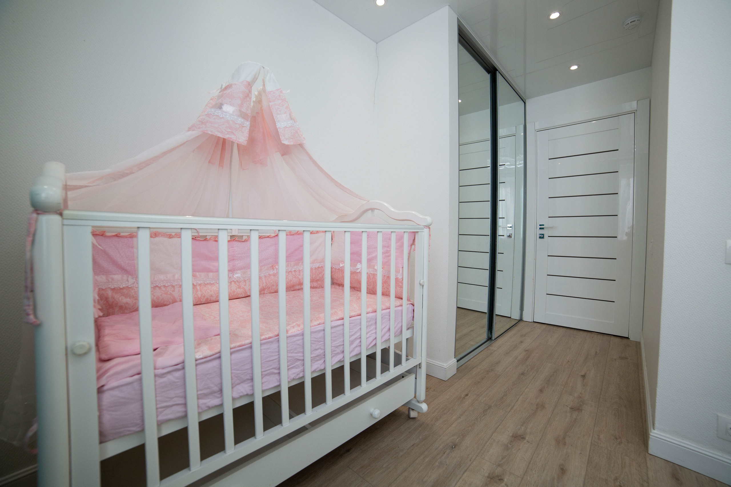 Apartments. Репортажный и свадебный фотограф во Владивостоке Максим Цой